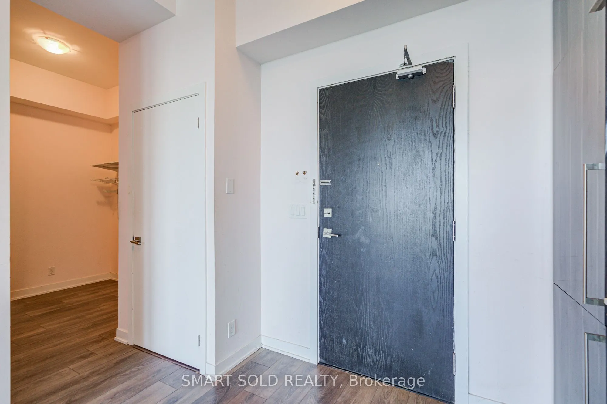 28 Avondale Avenue, #1203