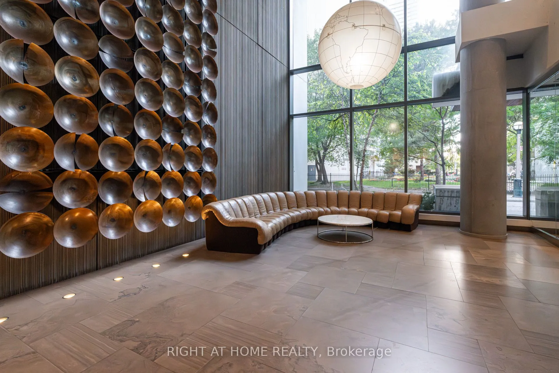 75 St Nicholas Street, #1109