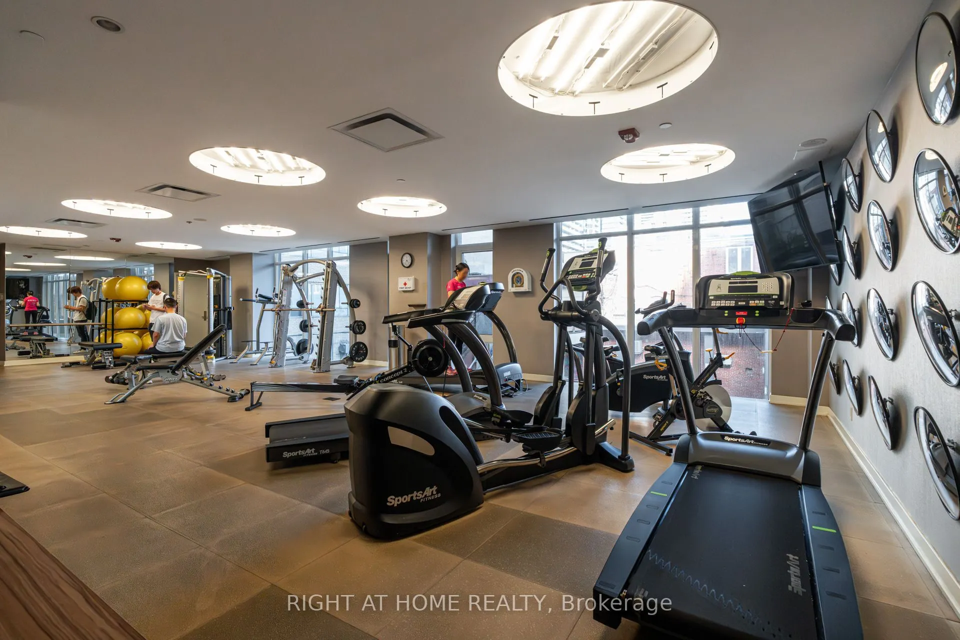 75 St Nicholas Street, #1109