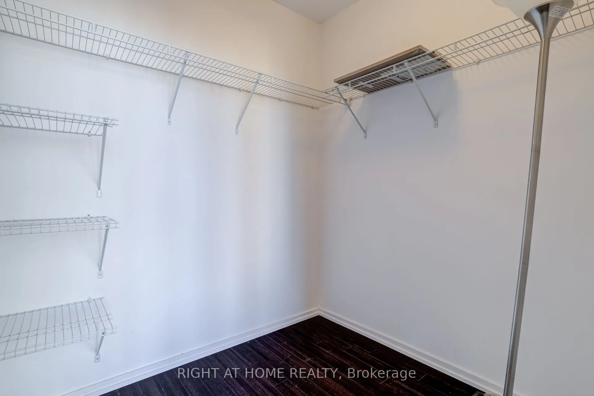 75 St Nicholas Street, #1109