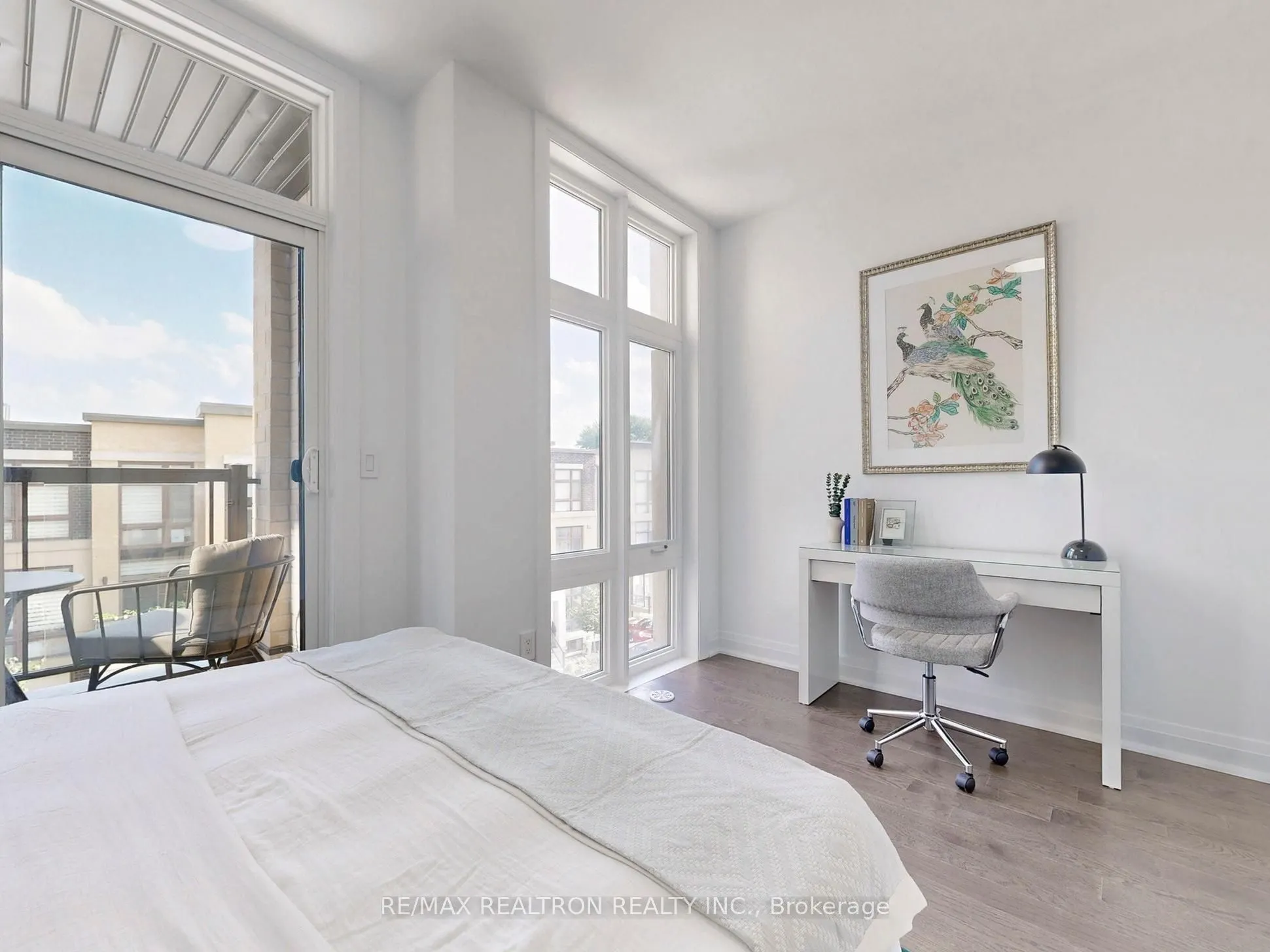 23 Eldora Avenue, #105