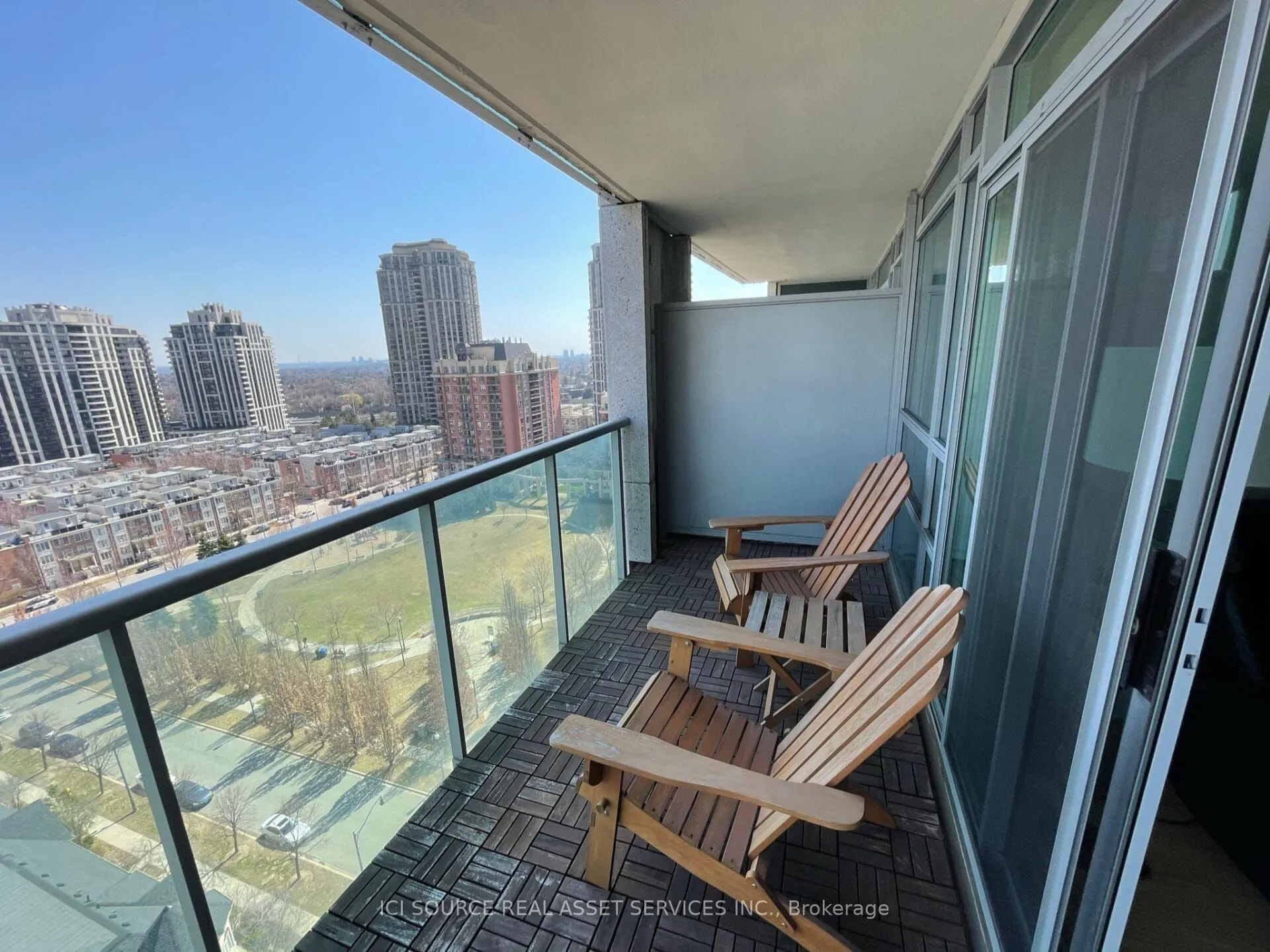 16 Harrison Garden Boulevard, #1610