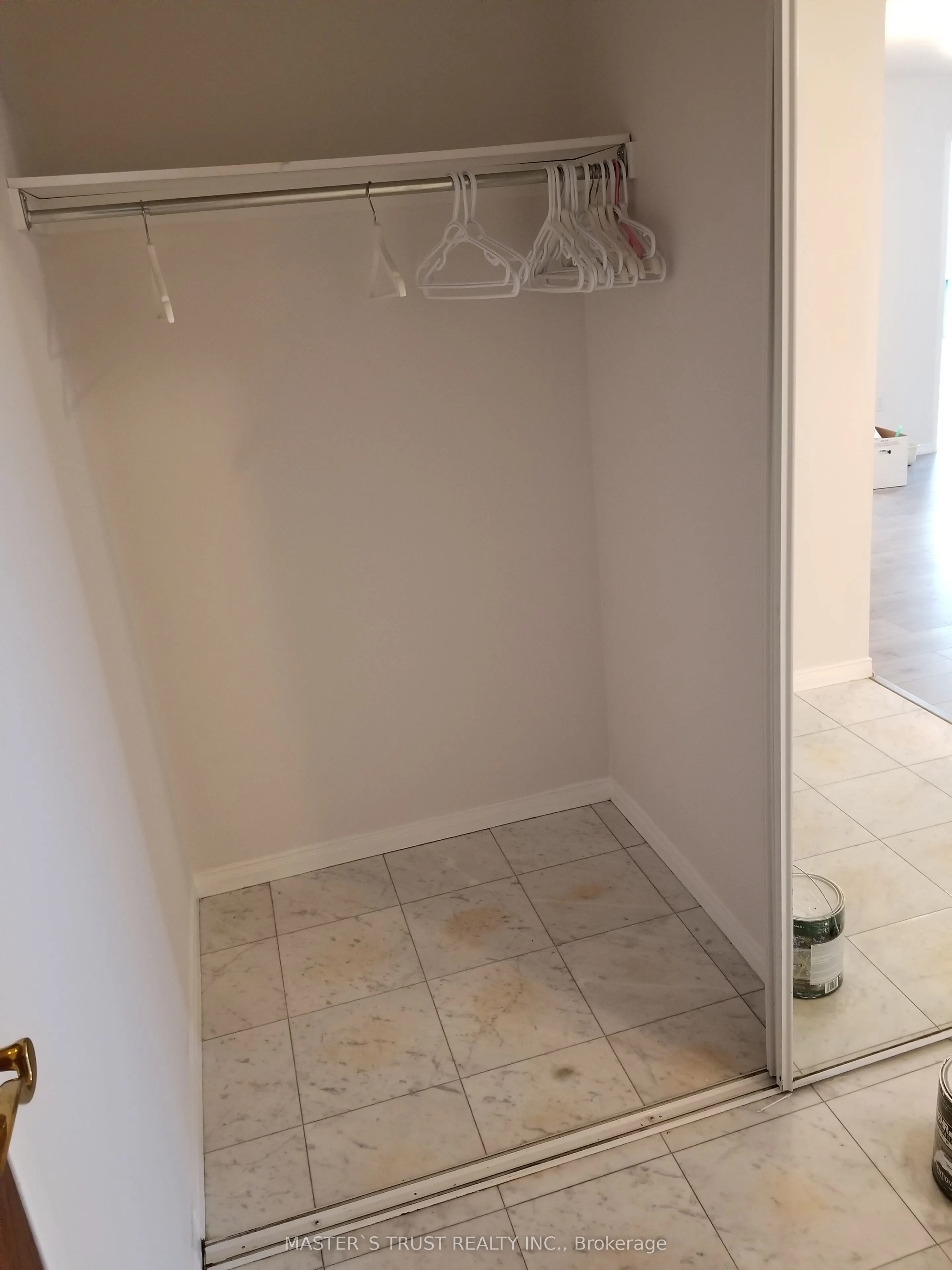 3 Pemberton Avenue, #1108