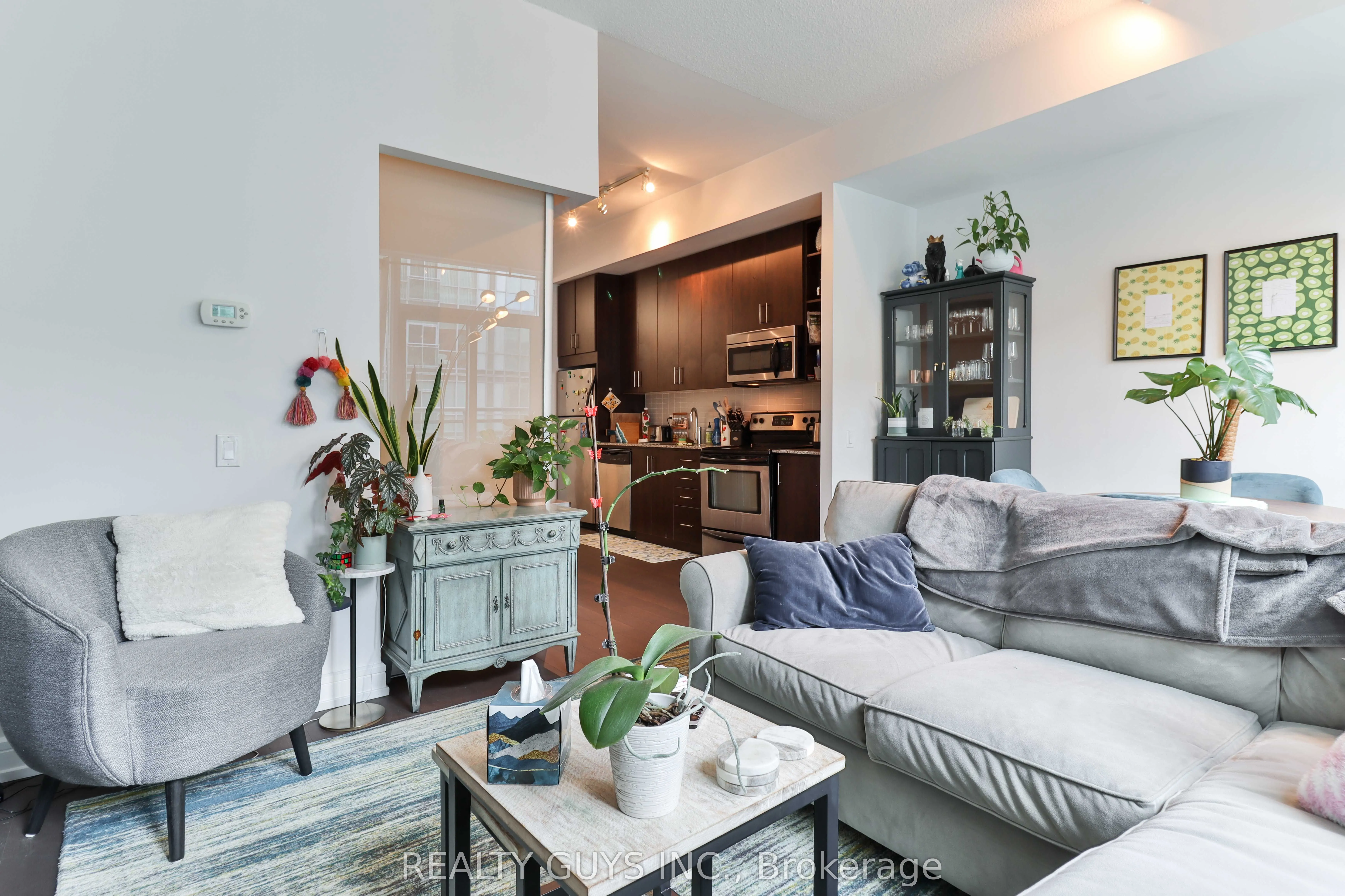 112 George Street, #631