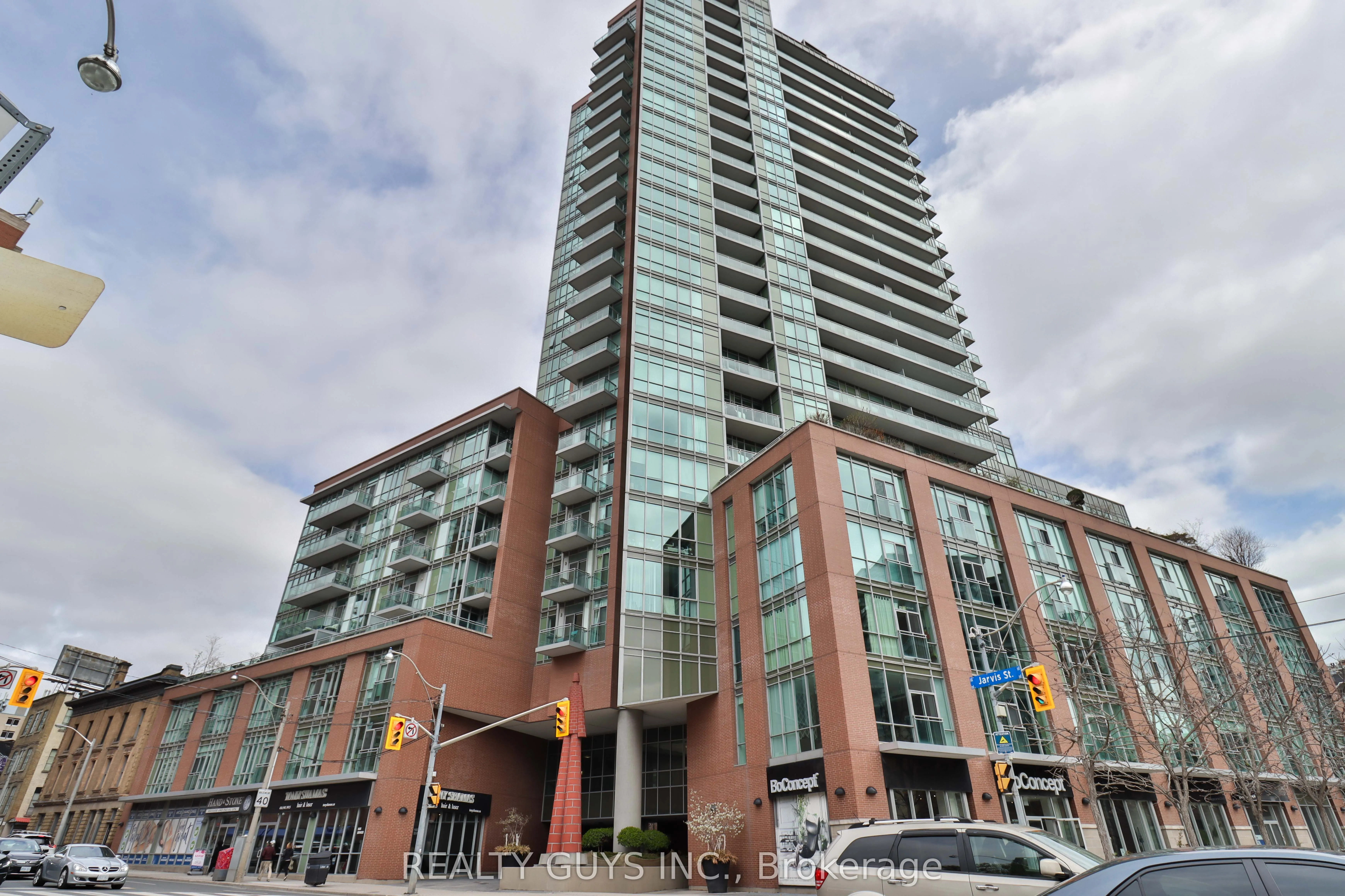112 George Street, #631