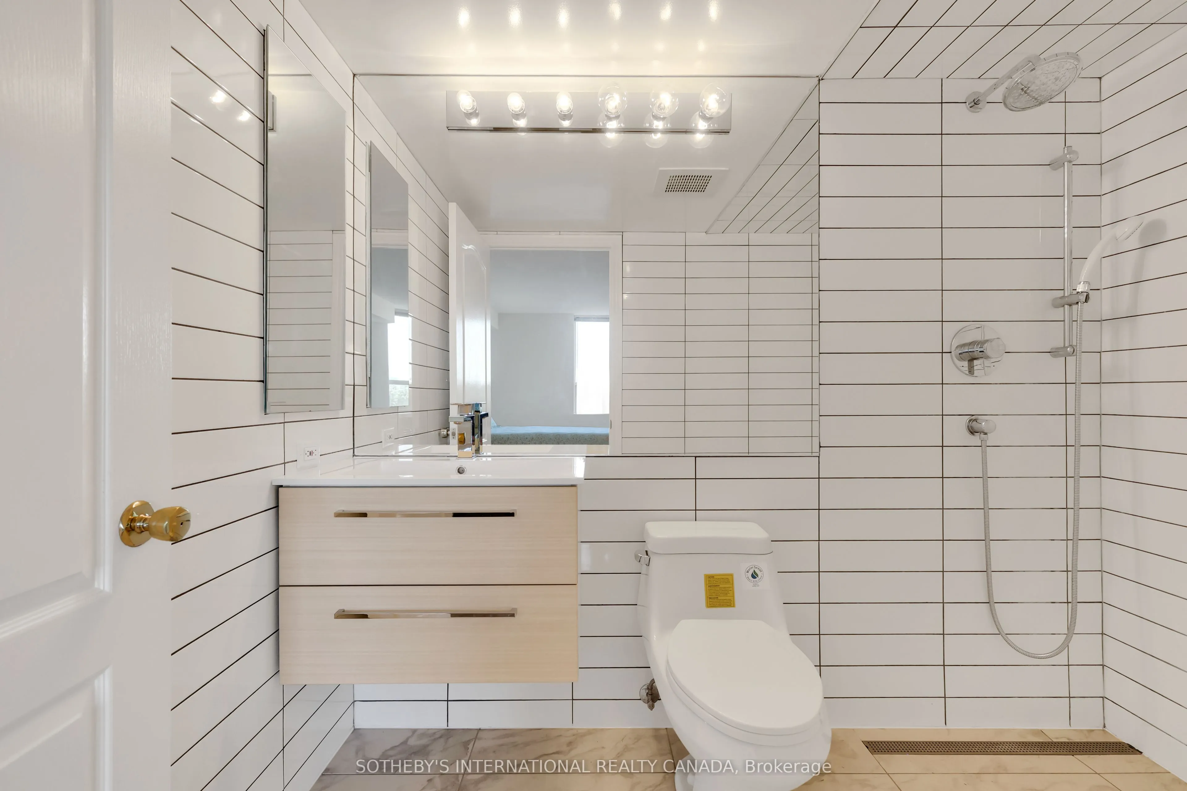 265 Ridley Boulevard, #610