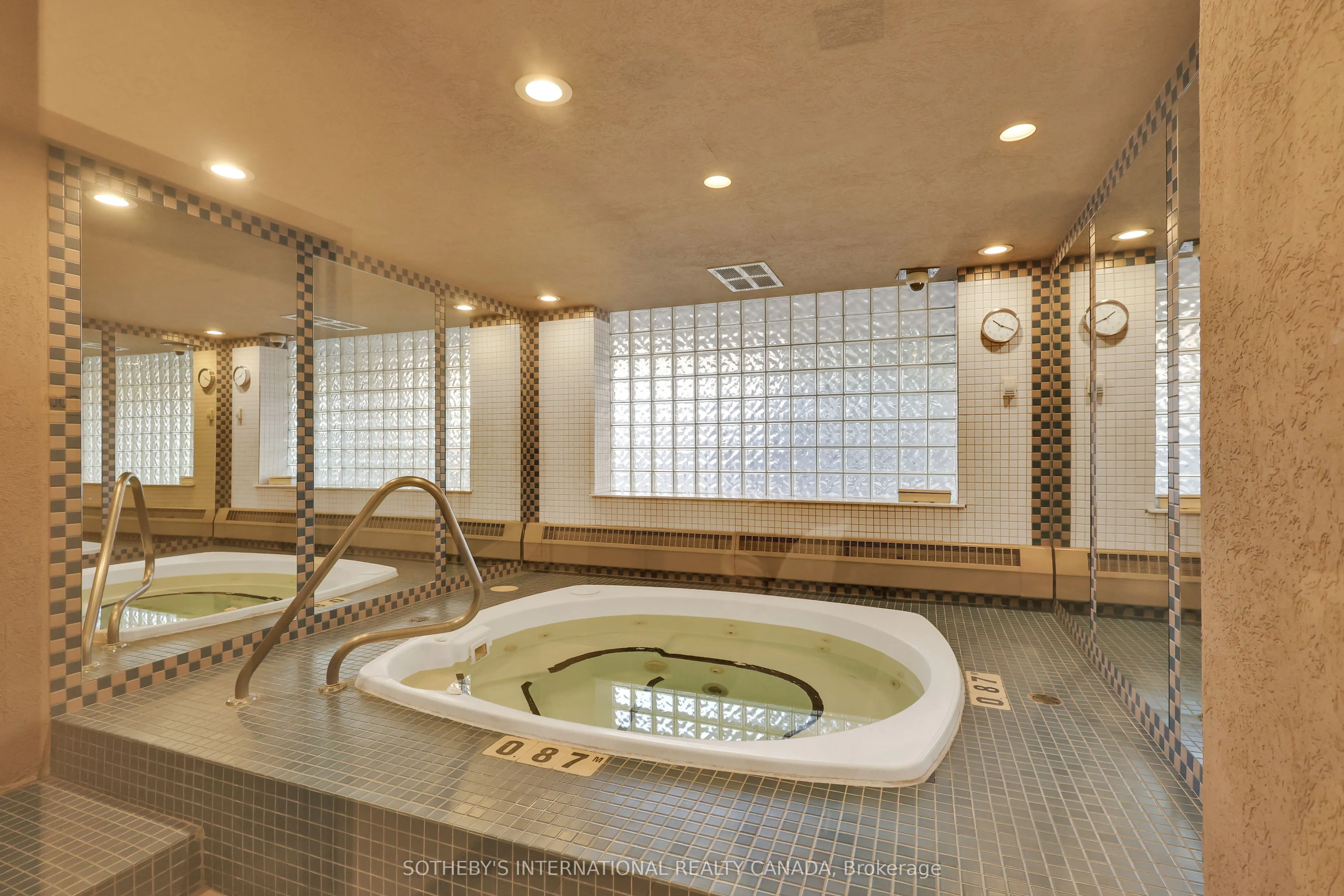 265 Ridley Boulevard, #610