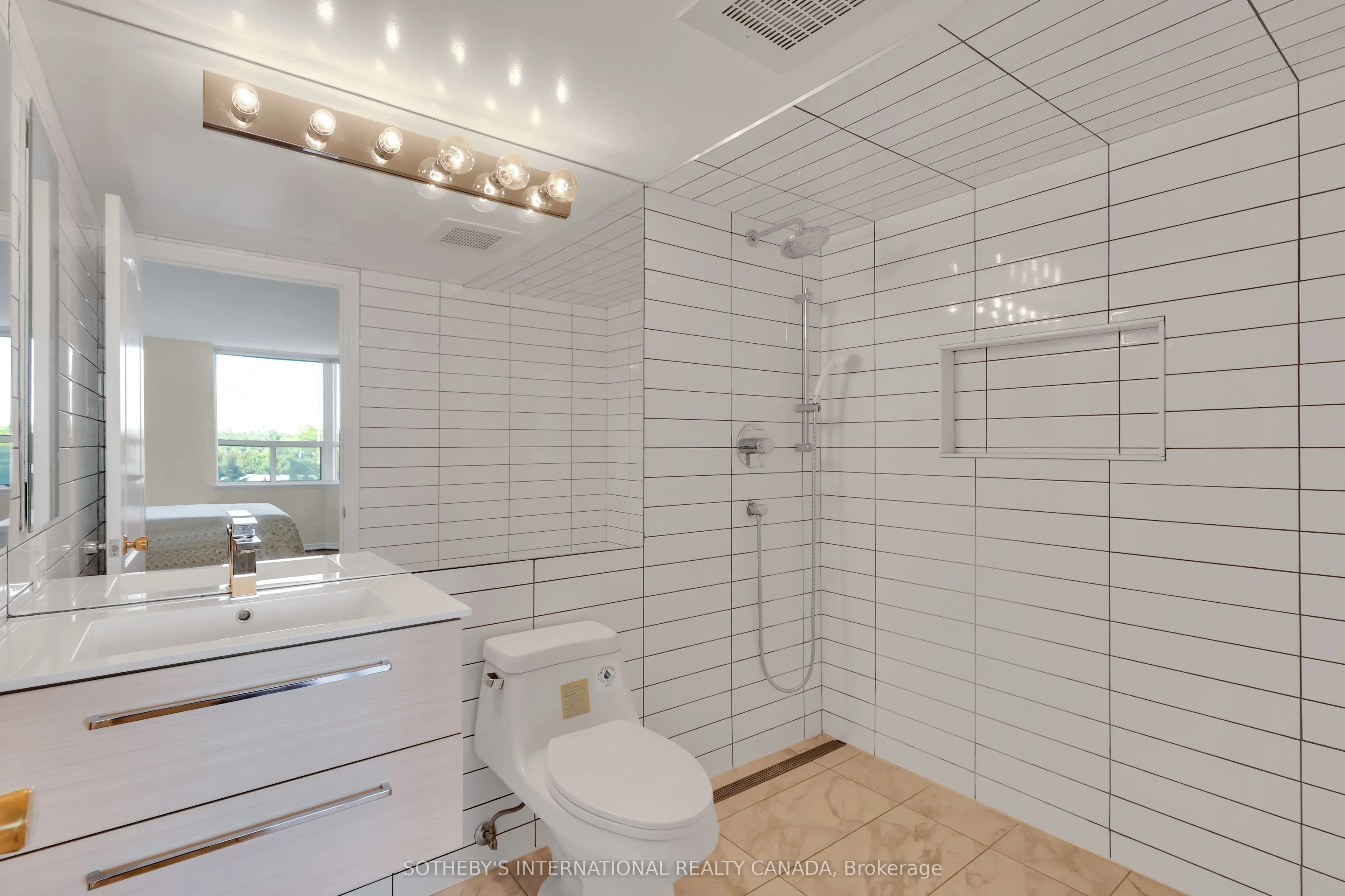 265 Ridley Boulevard, #610