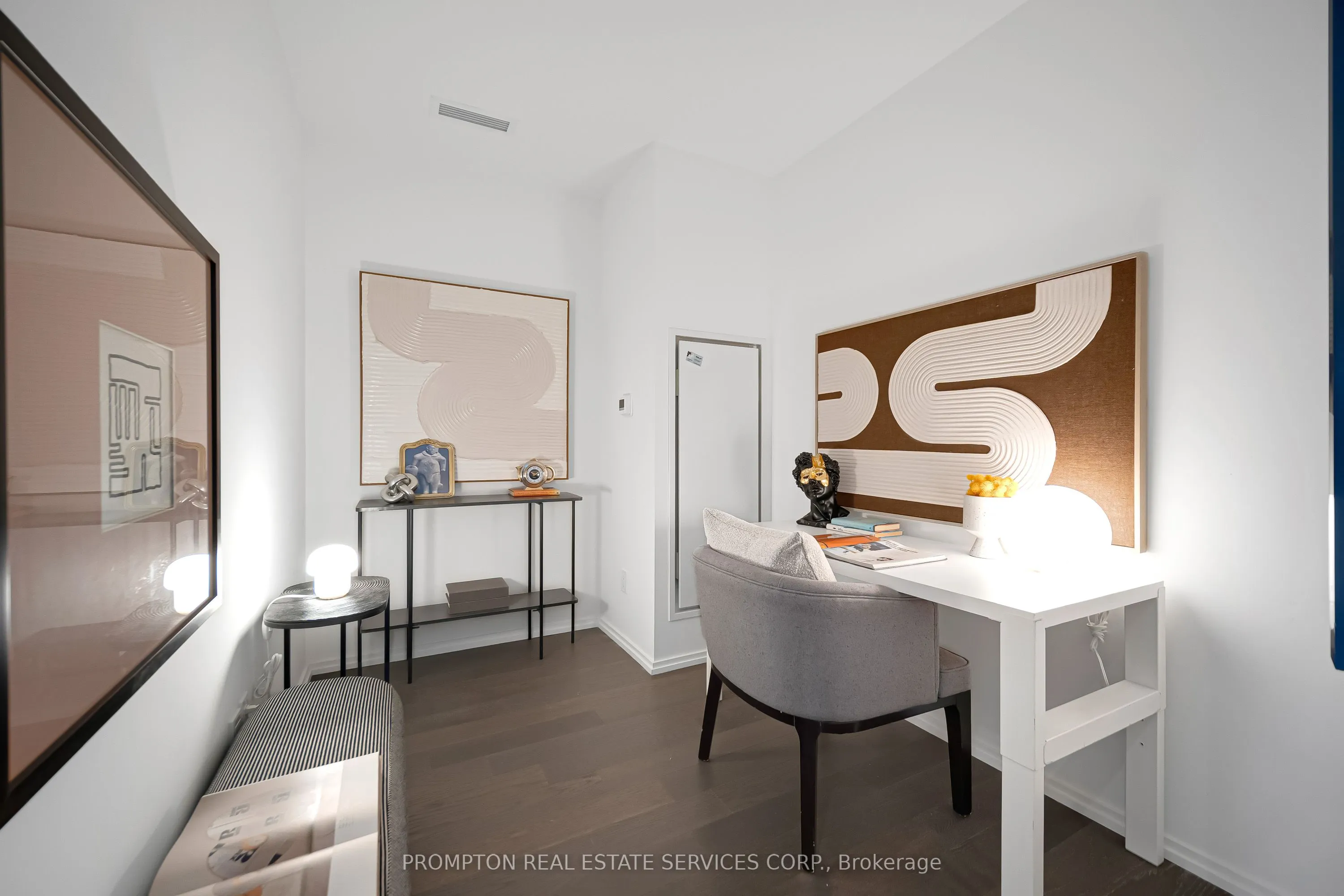 8 Hillsdale Avenue E, #1732