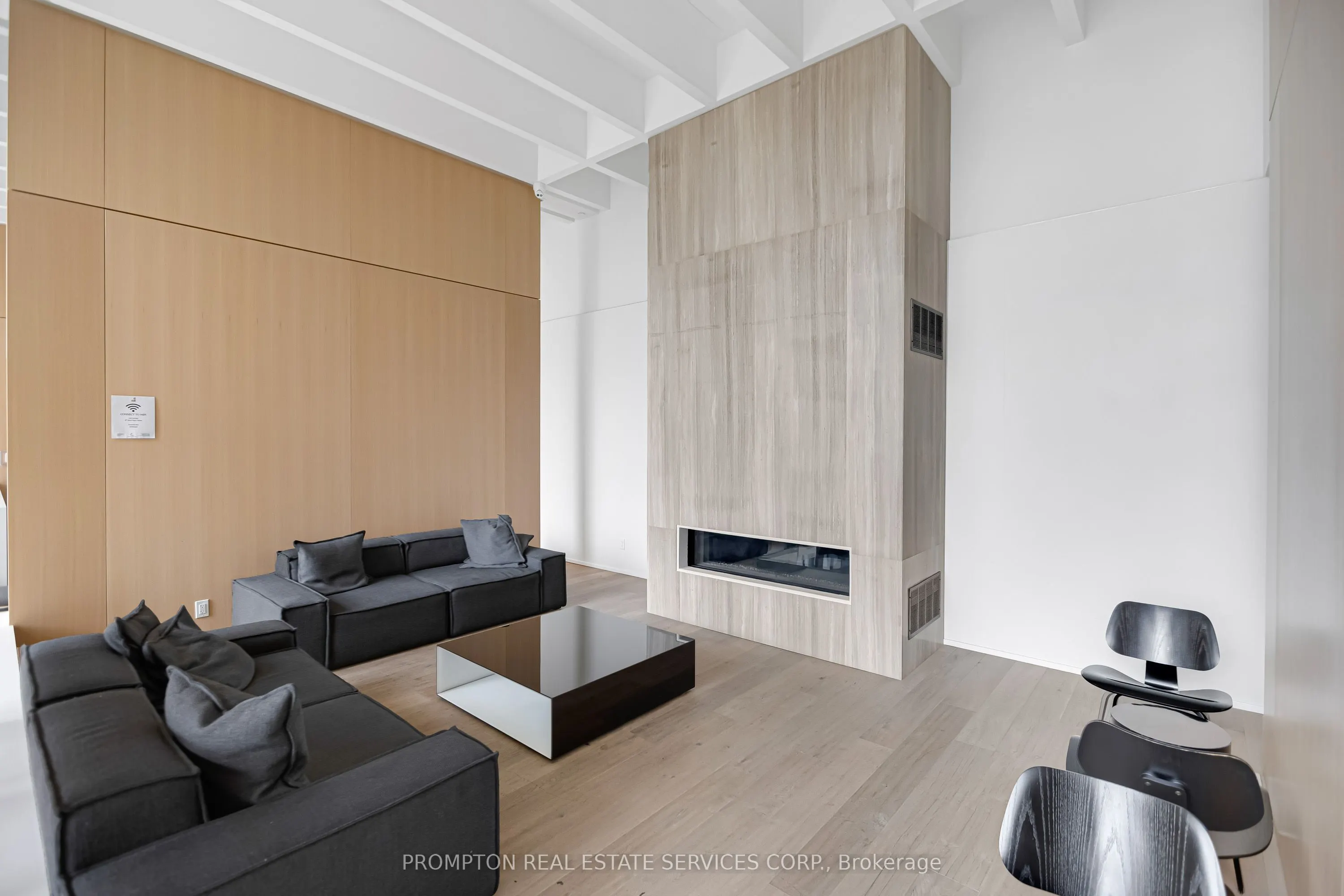 8 Hillsdale Avenue E, #1732