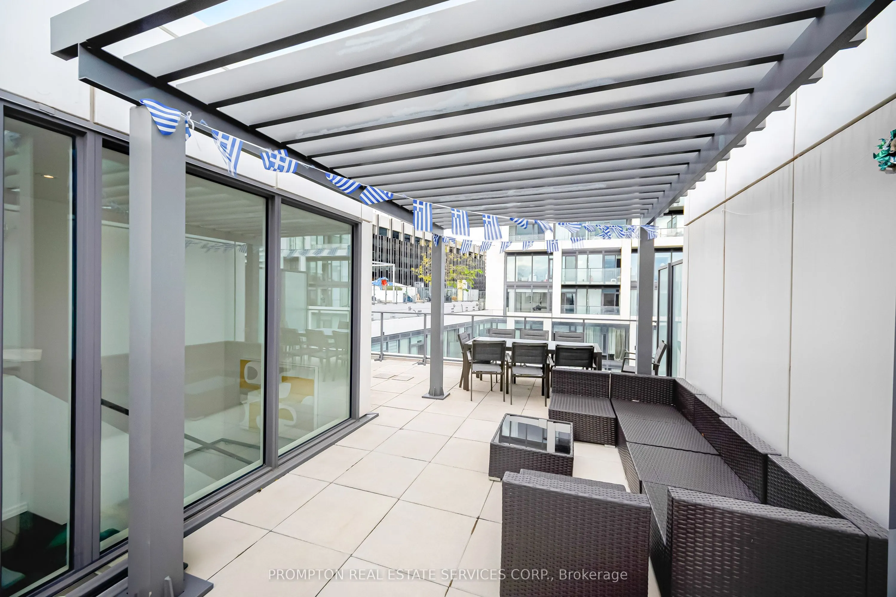 8 Hillsdale Avenue E, #1732