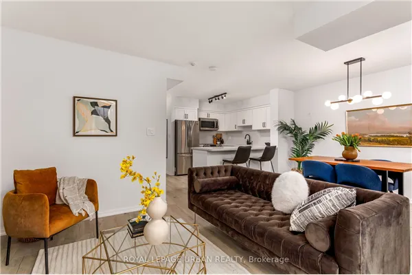 39 Shank Street, #319