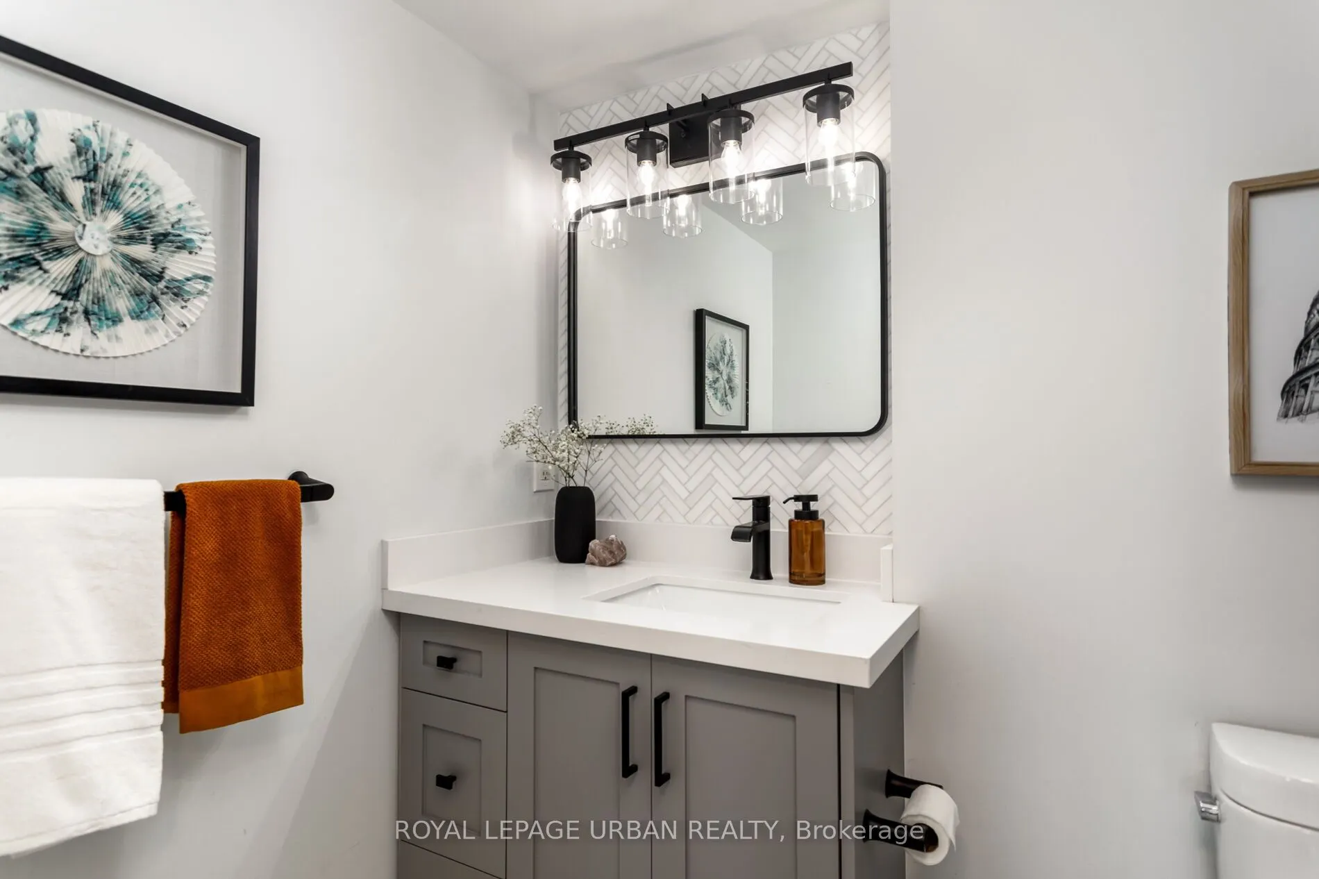 39 Shank Street, #319