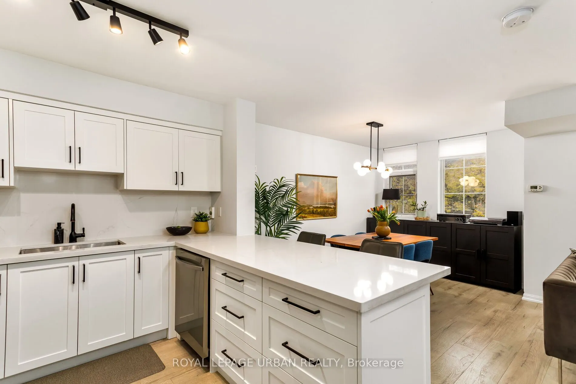 39 Shank Street, #319