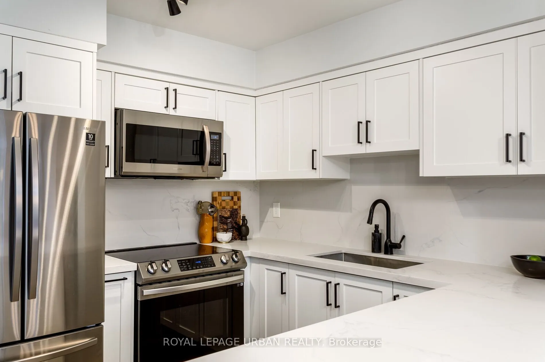 39 Shank Street, #319