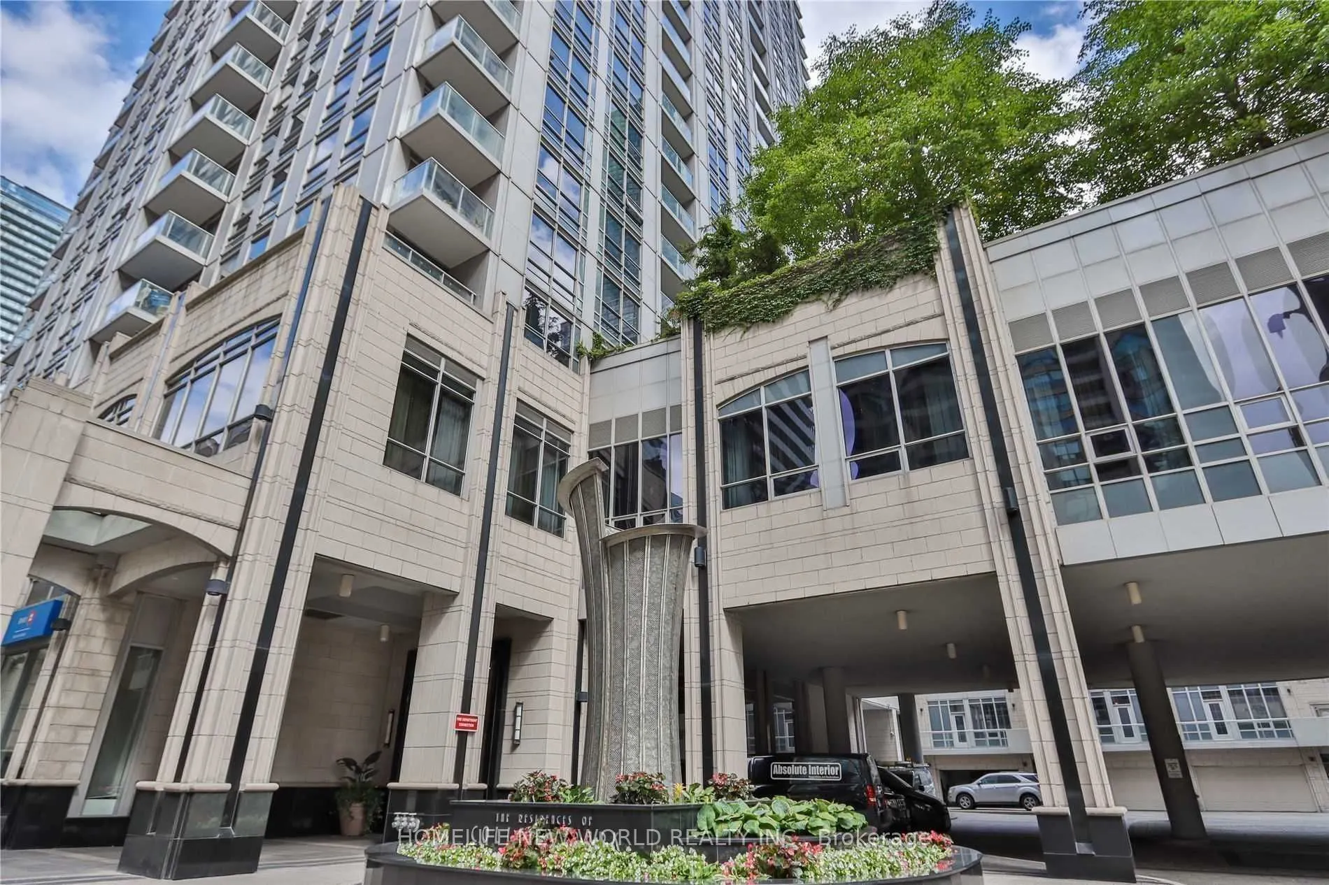 763 bay Street, #3213