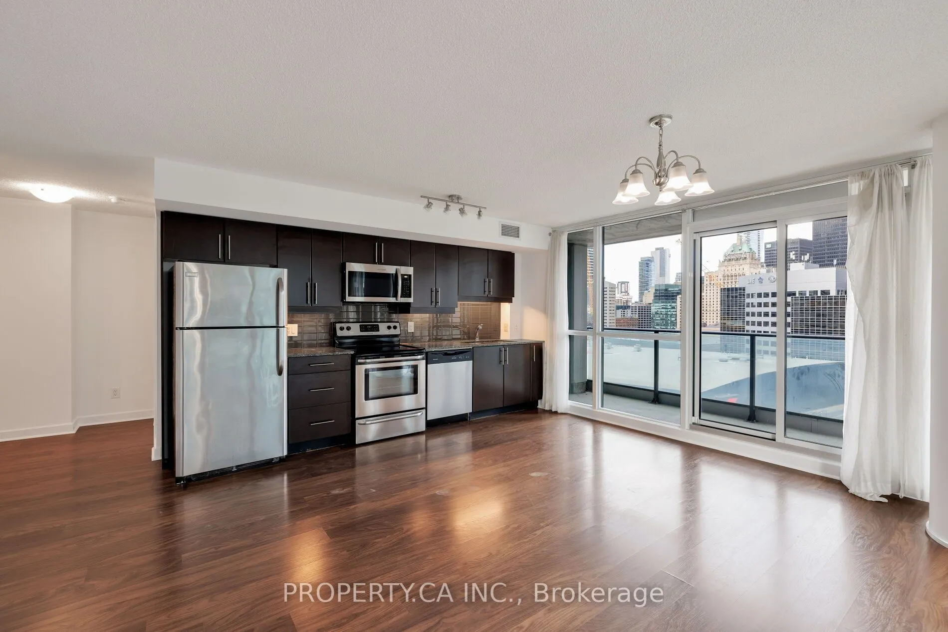 33 Bay Street, #1604