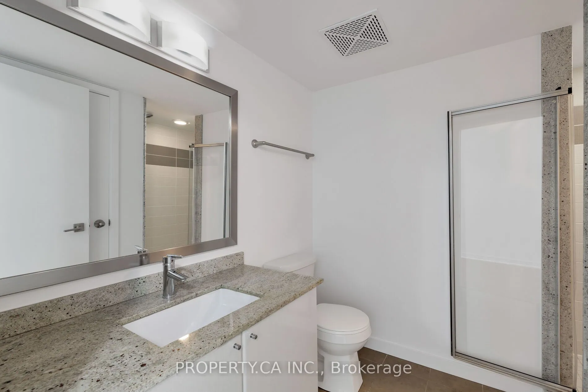 33 Bay Street, #1604