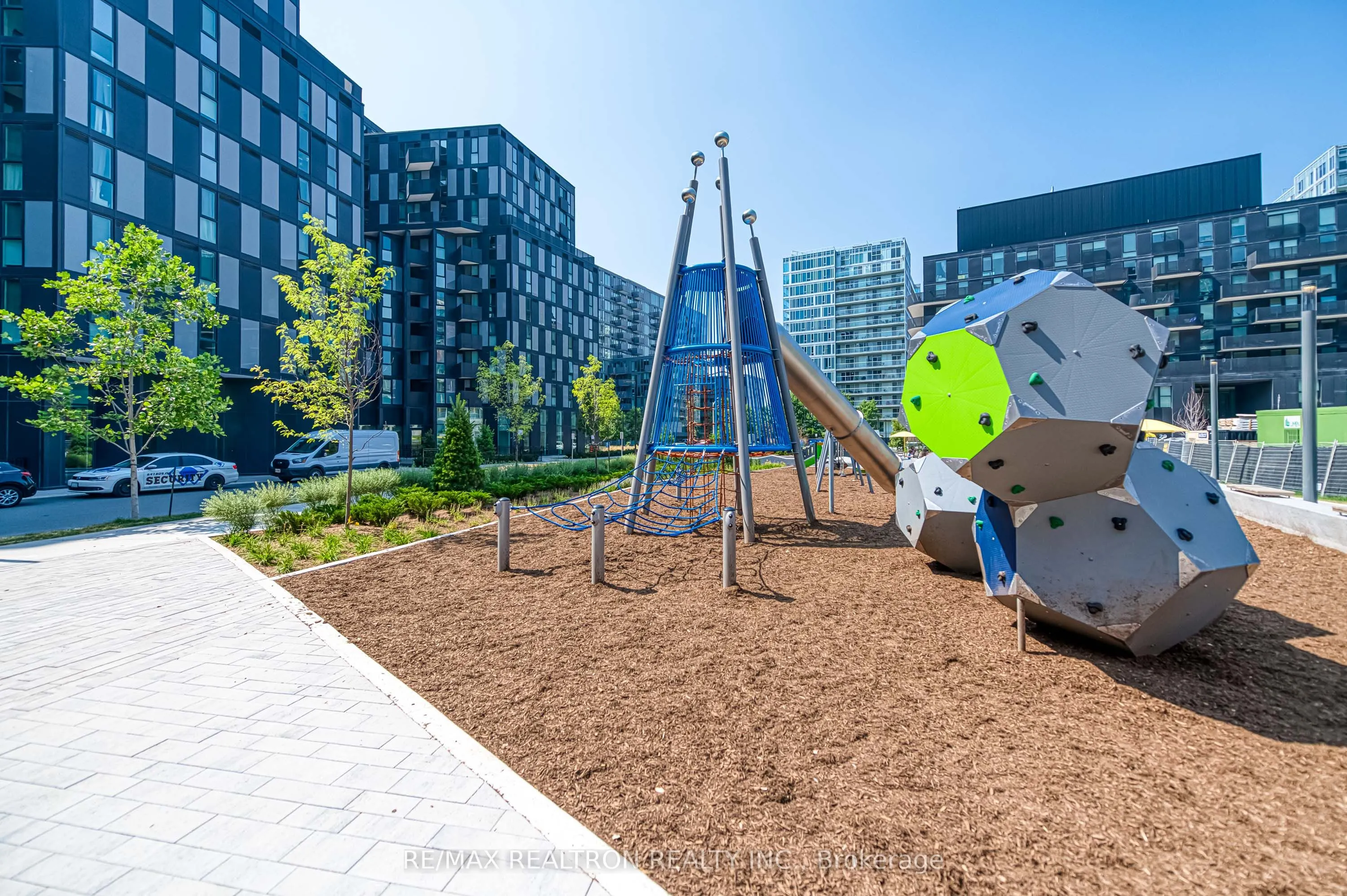 38 Monte Kwinter Court, #501