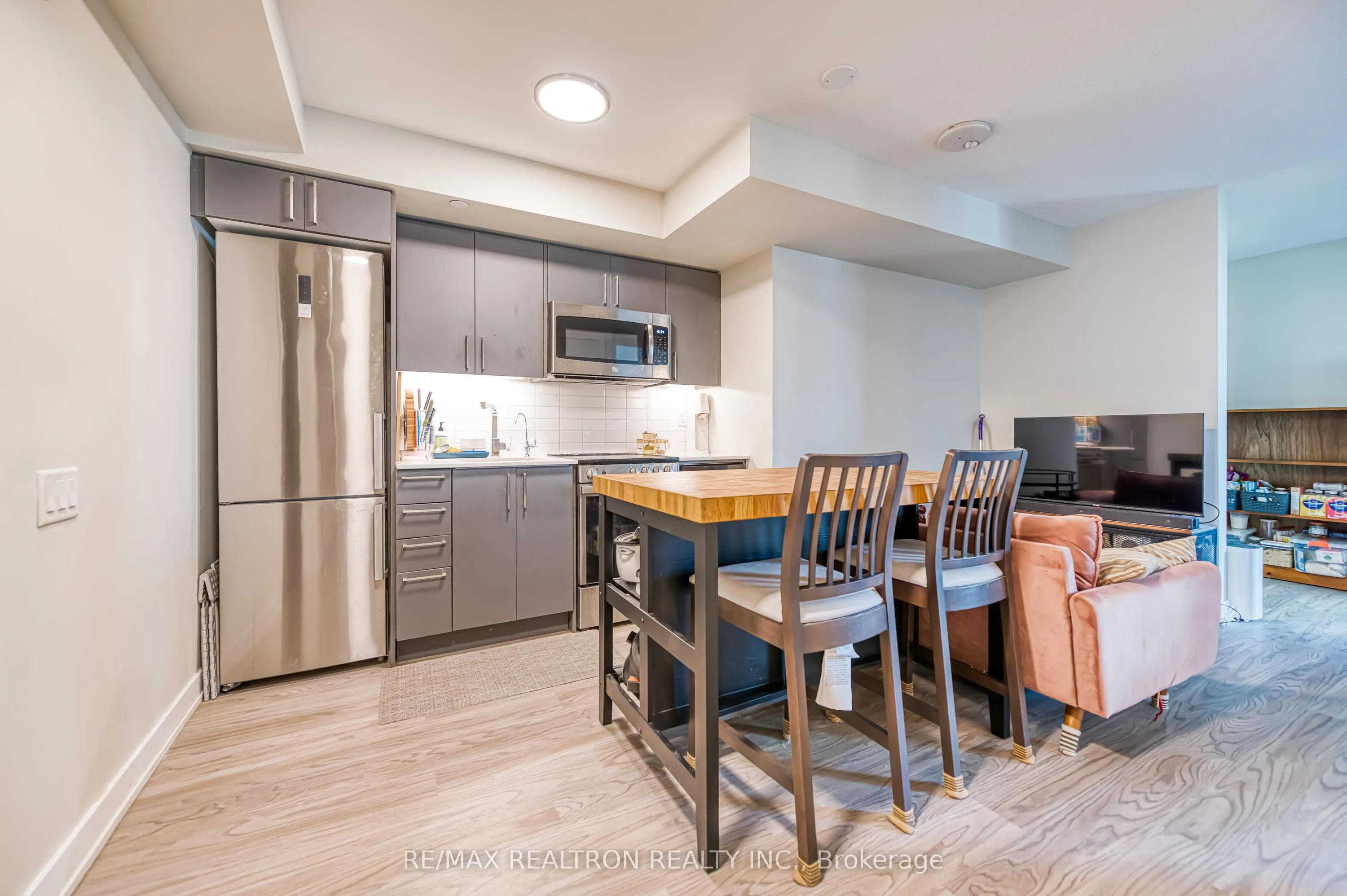 38 Monte Kwinter Court, #501