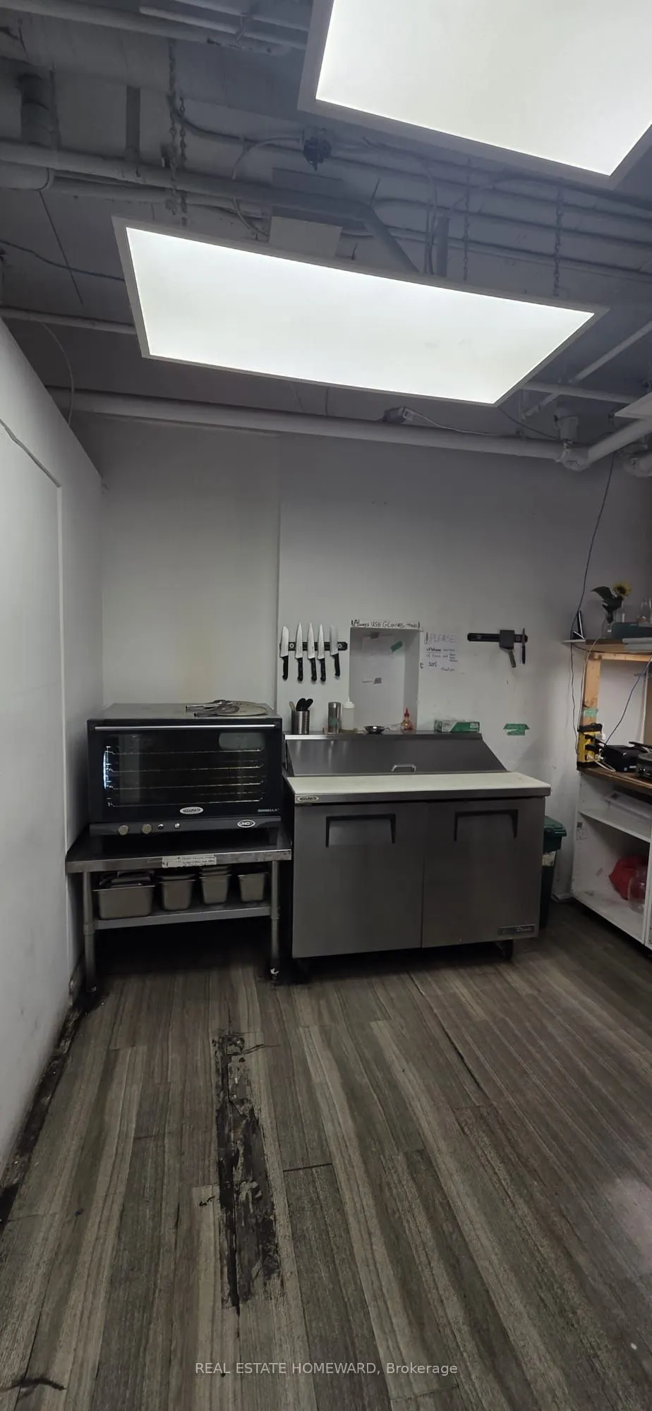 160 Baldwin Street, #66-B9 & 67-B8