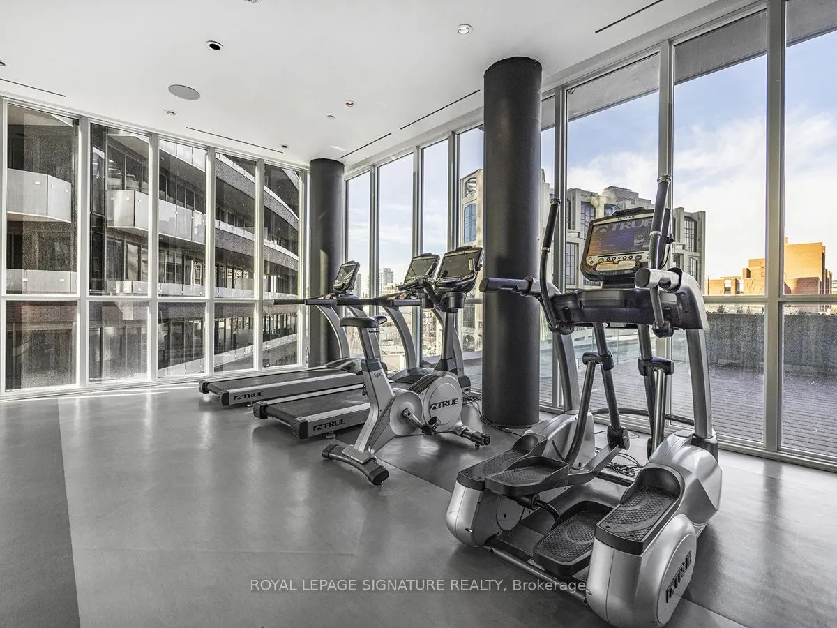 32 Davenport Road, #1704