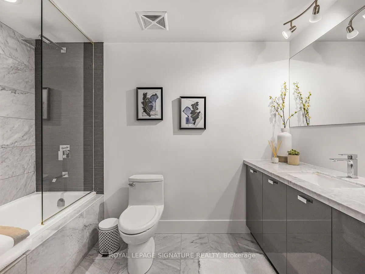 32 Davenport Road, #1704