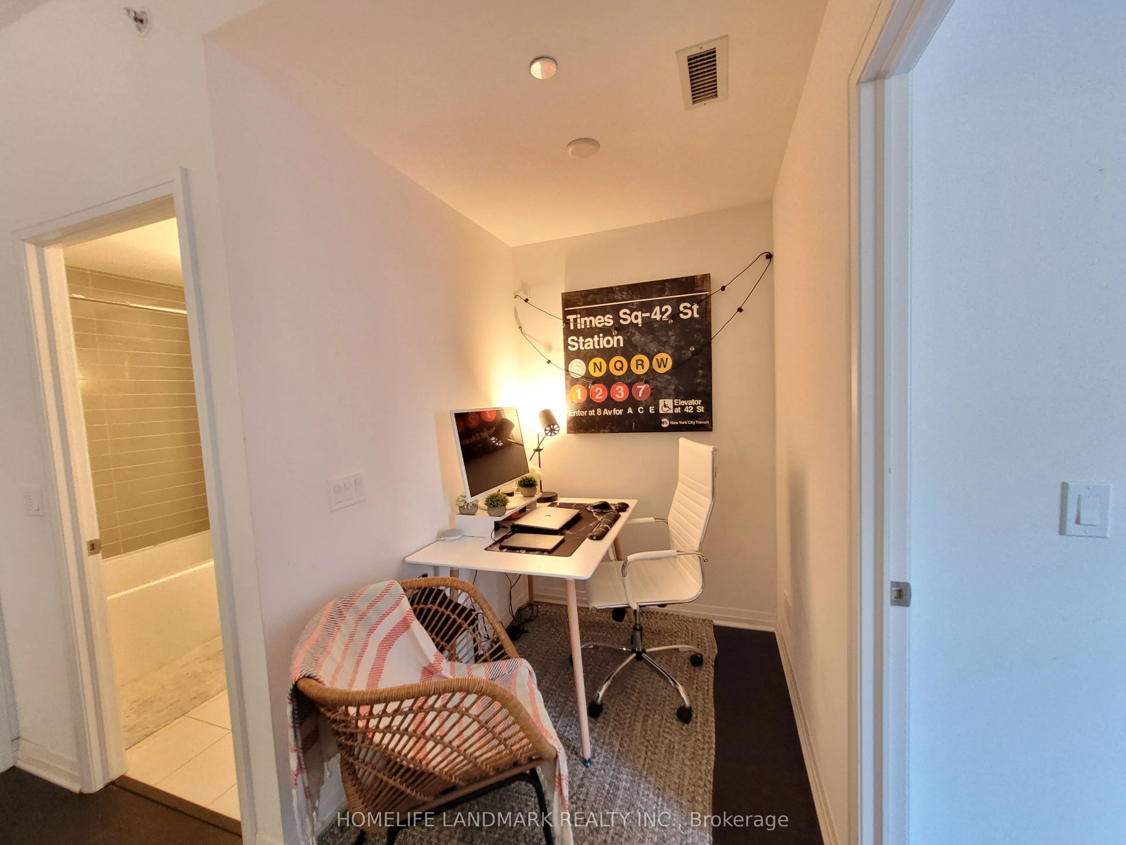 8 Mercer Street, #1007