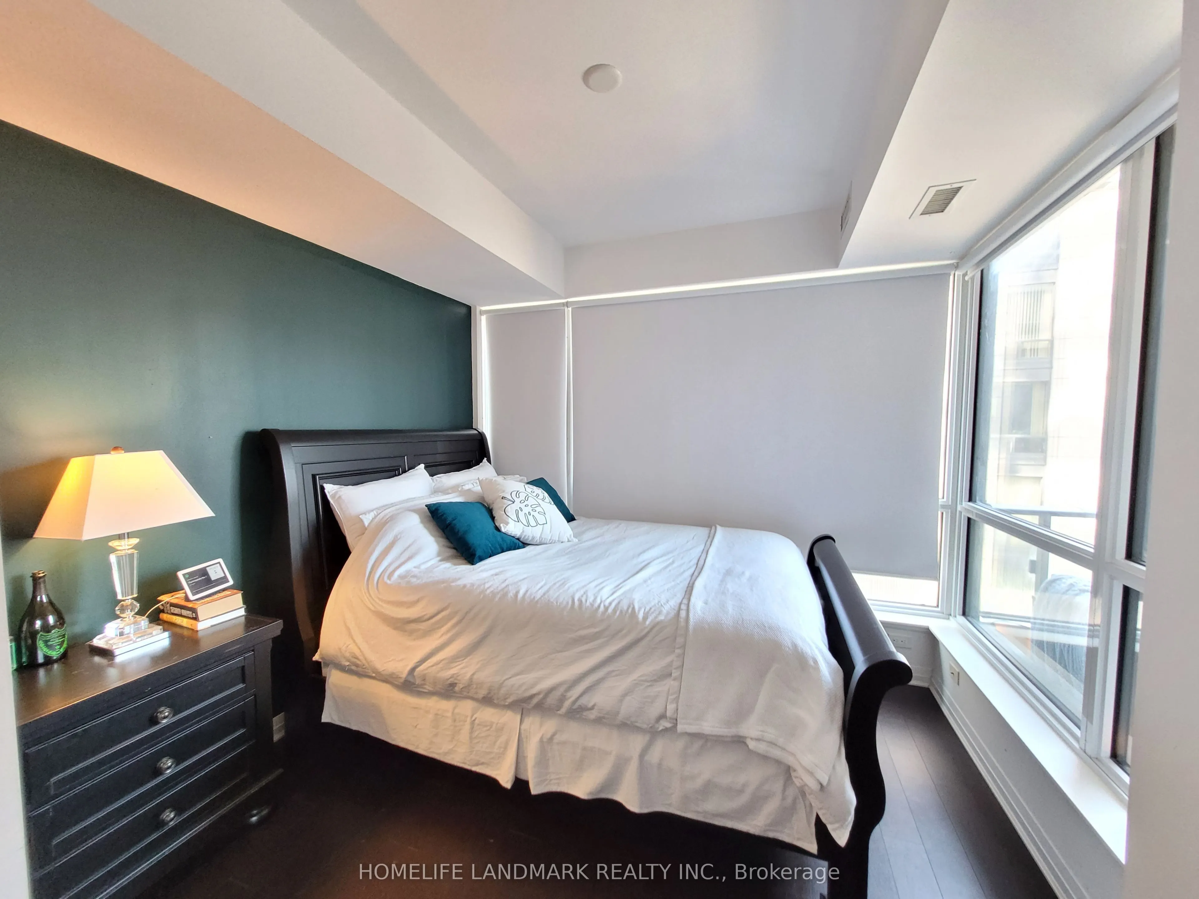 8 Mercer Street, #1007