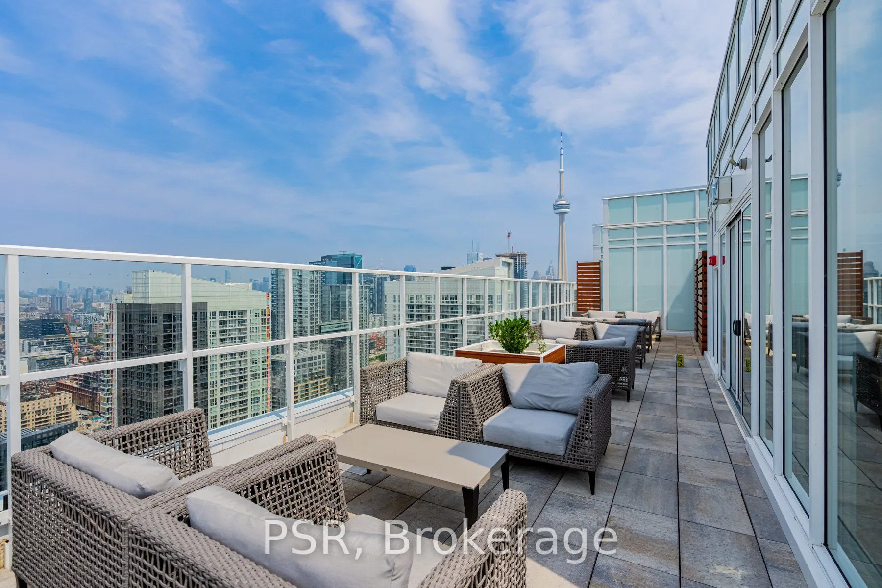 19 Bathurst Street, #2310