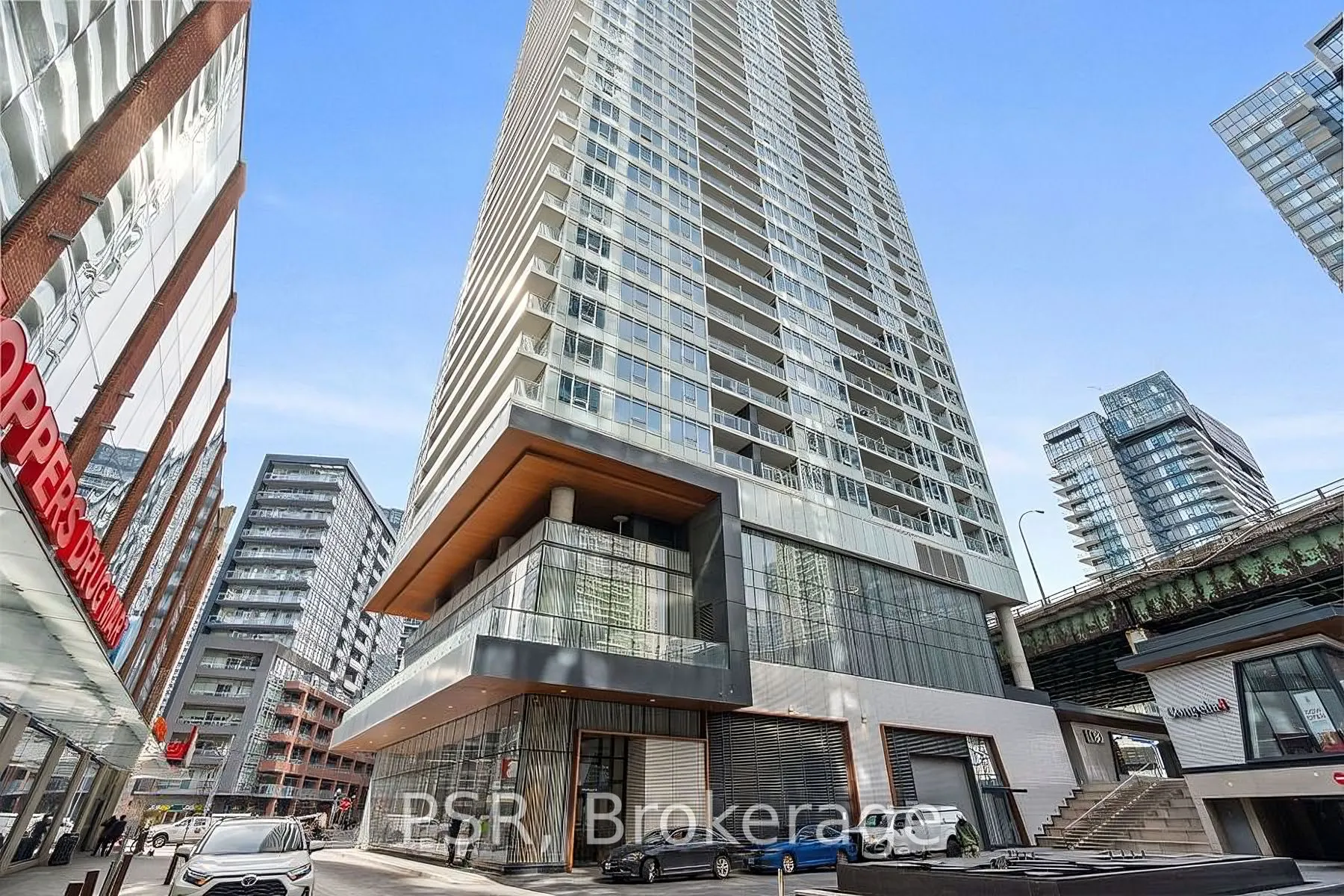 19 Bathurst Street, #2310