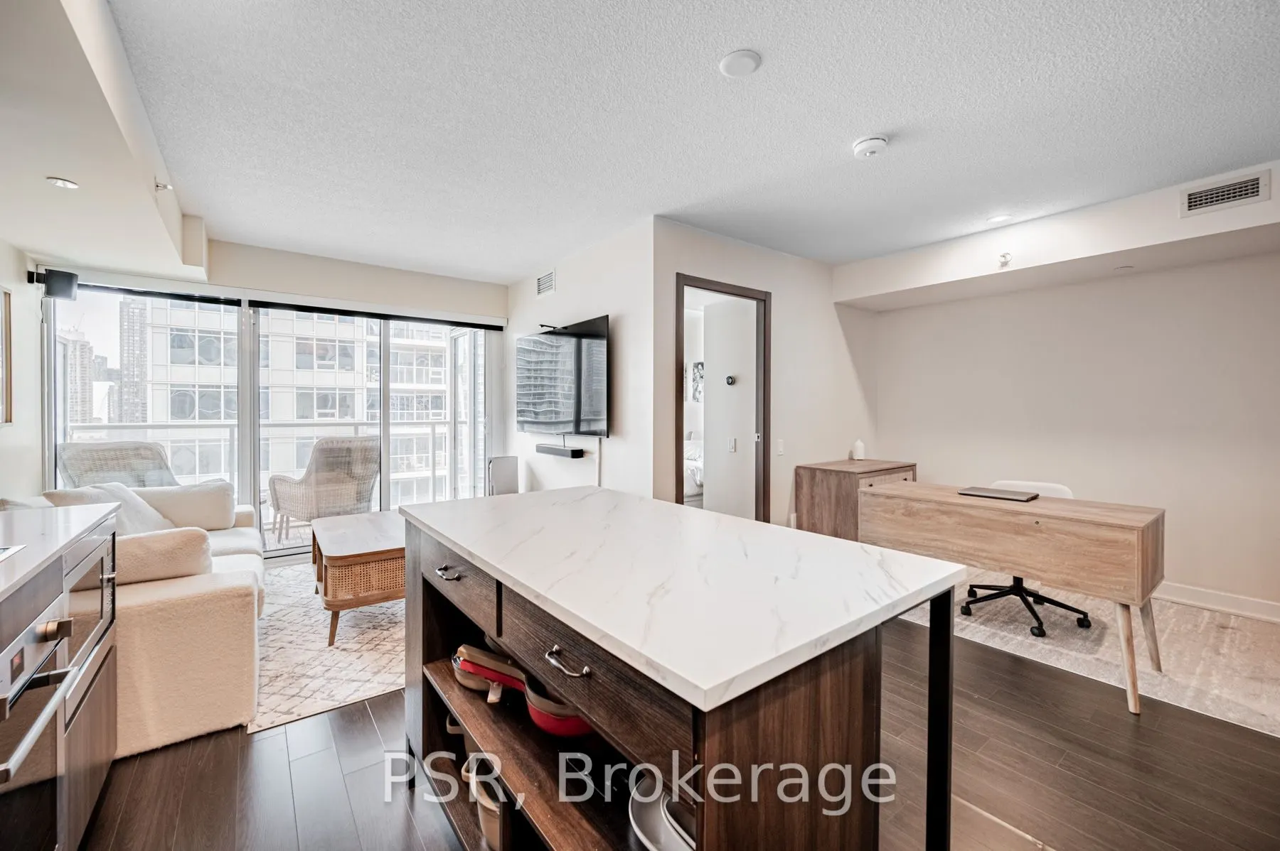 19 Bathurst Street, #2310