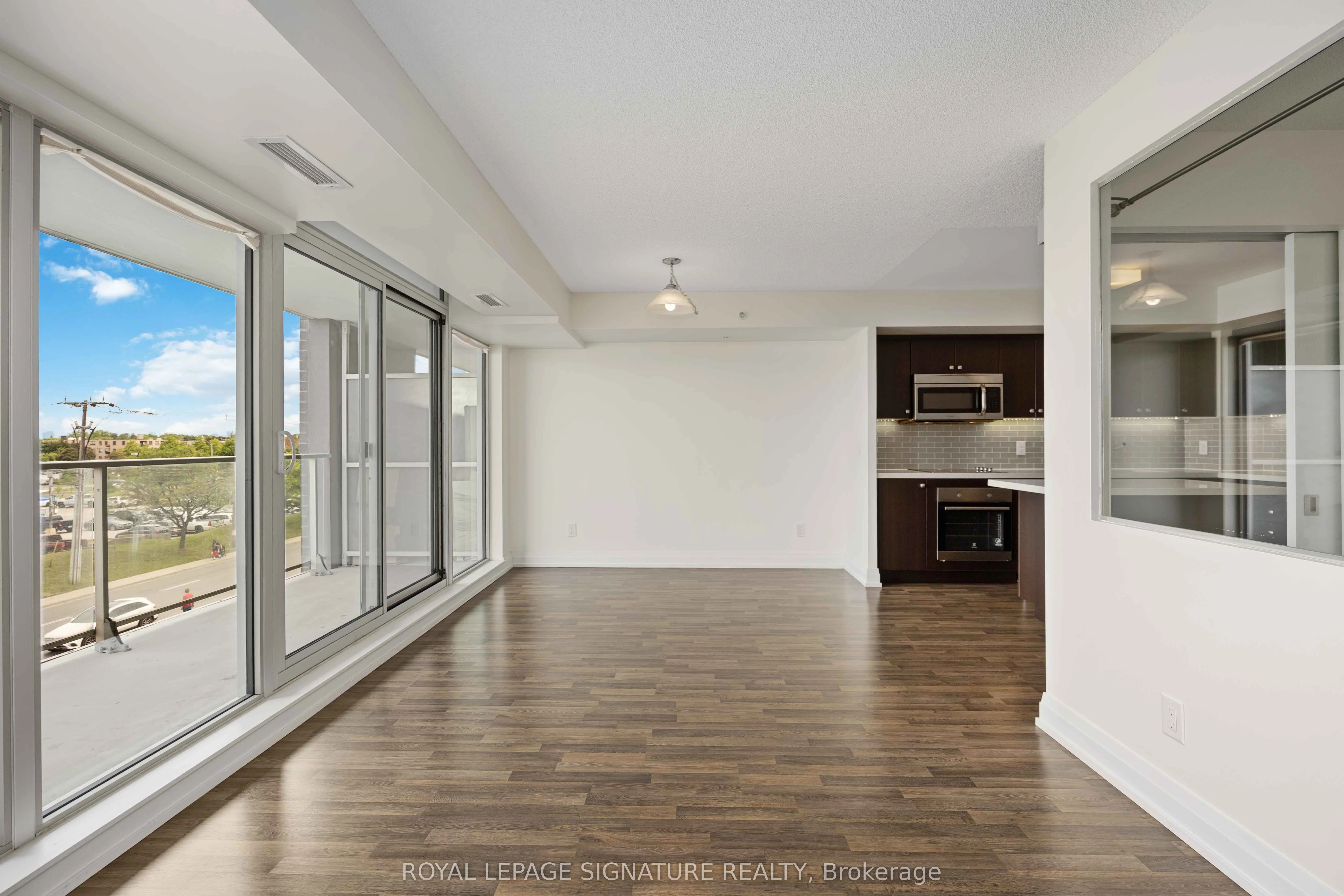 565 Wilson Avenue, #W311