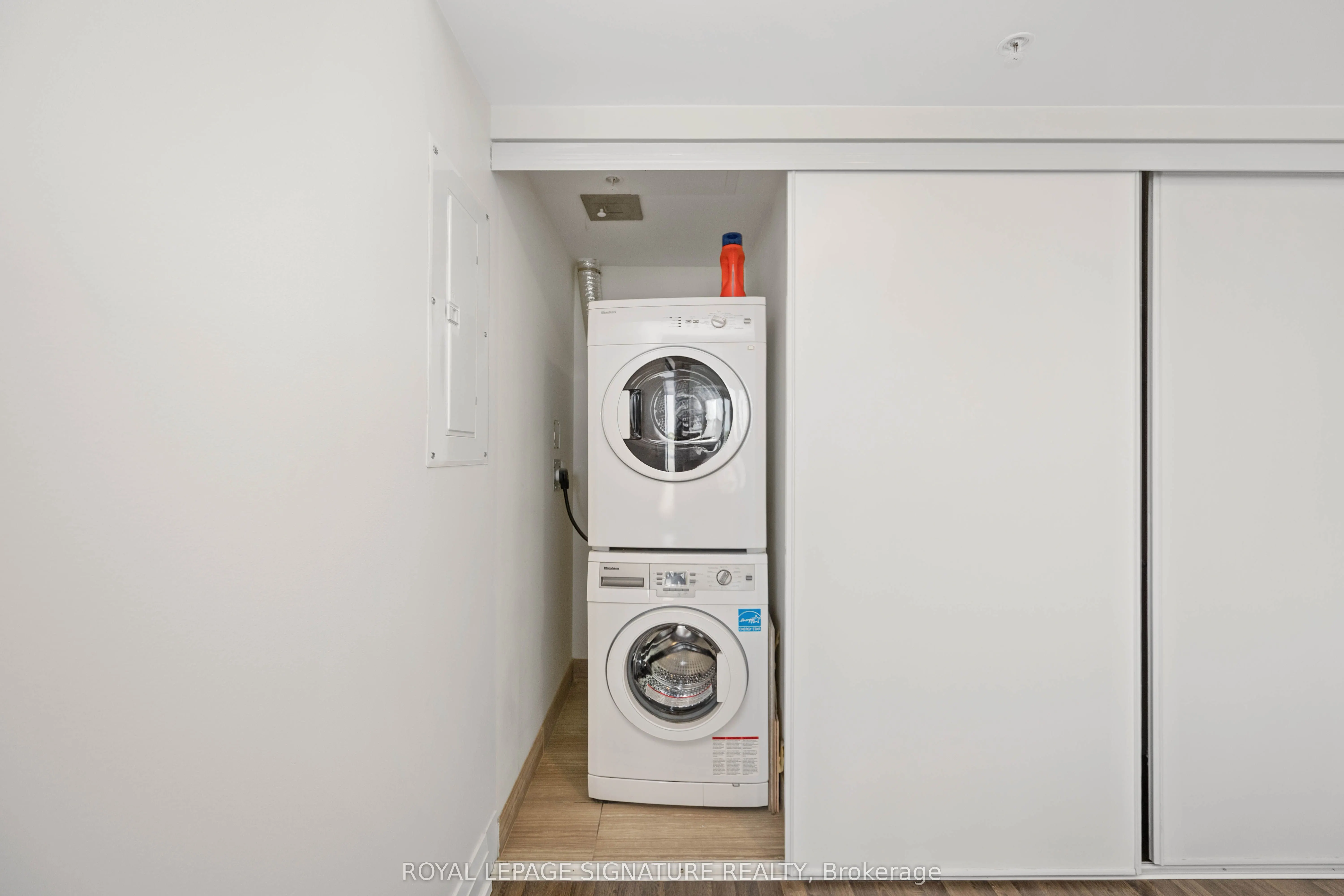 565 Wilson Avenue, #W311