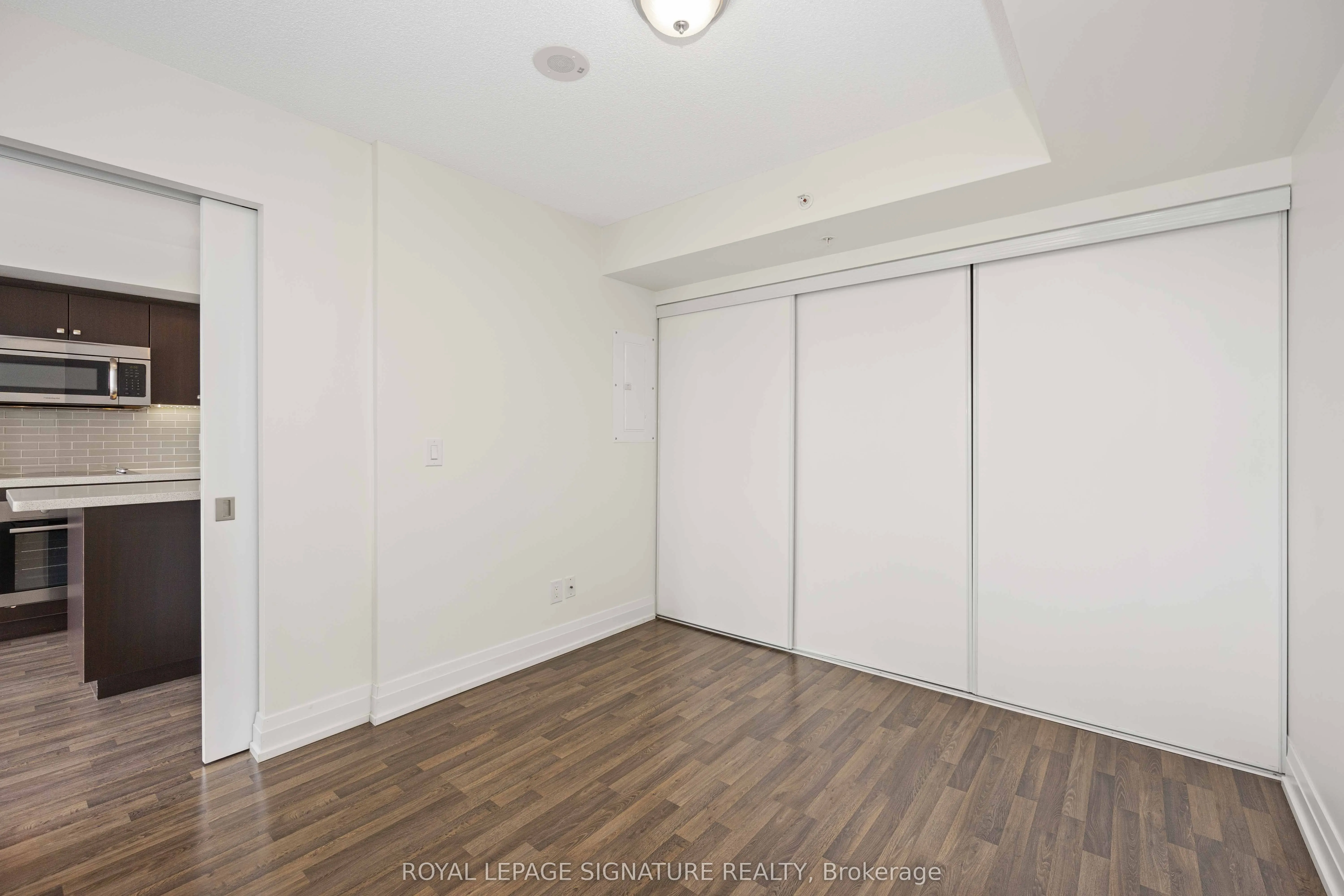 565 Wilson Avenue, #W311