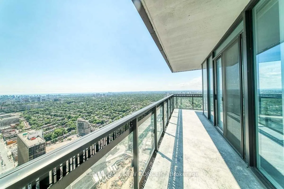 8 Eglinton Avenue E, #4502