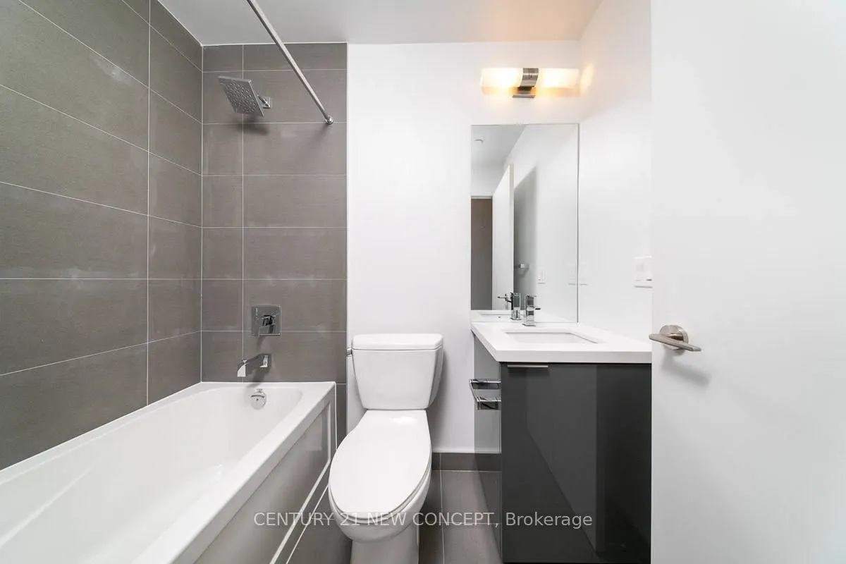 8 Eglinton Avenue E, #4502