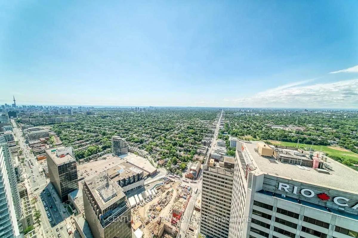 8 Eglinton Avenue E, #4502