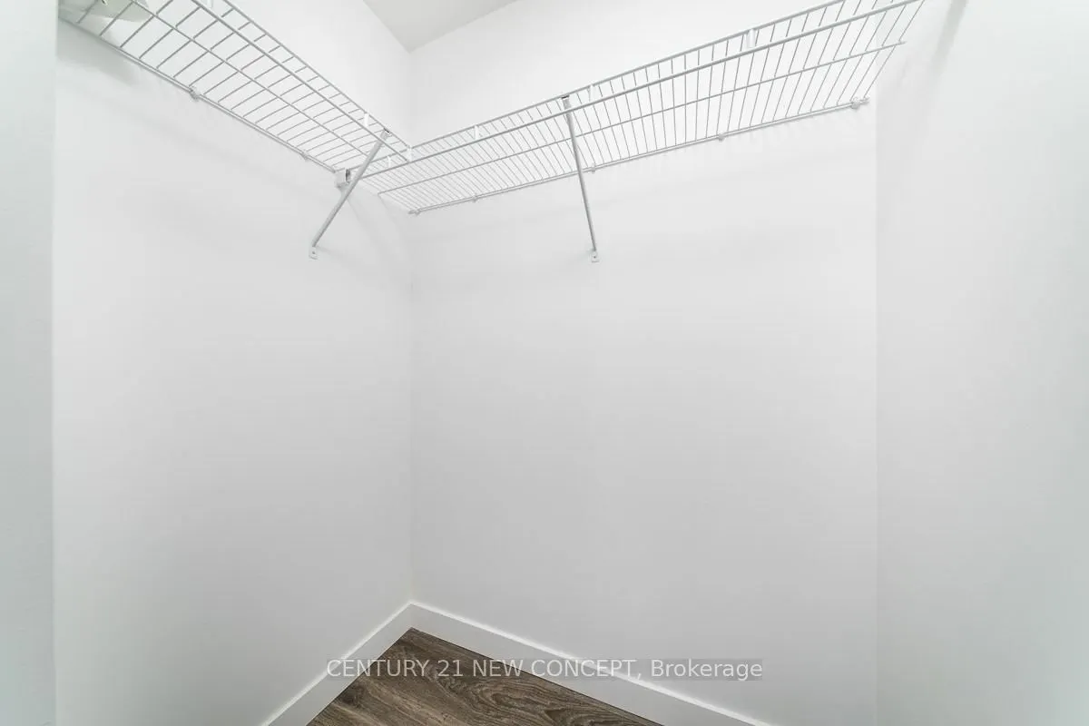 8 Eglinton Avenue E, #4502