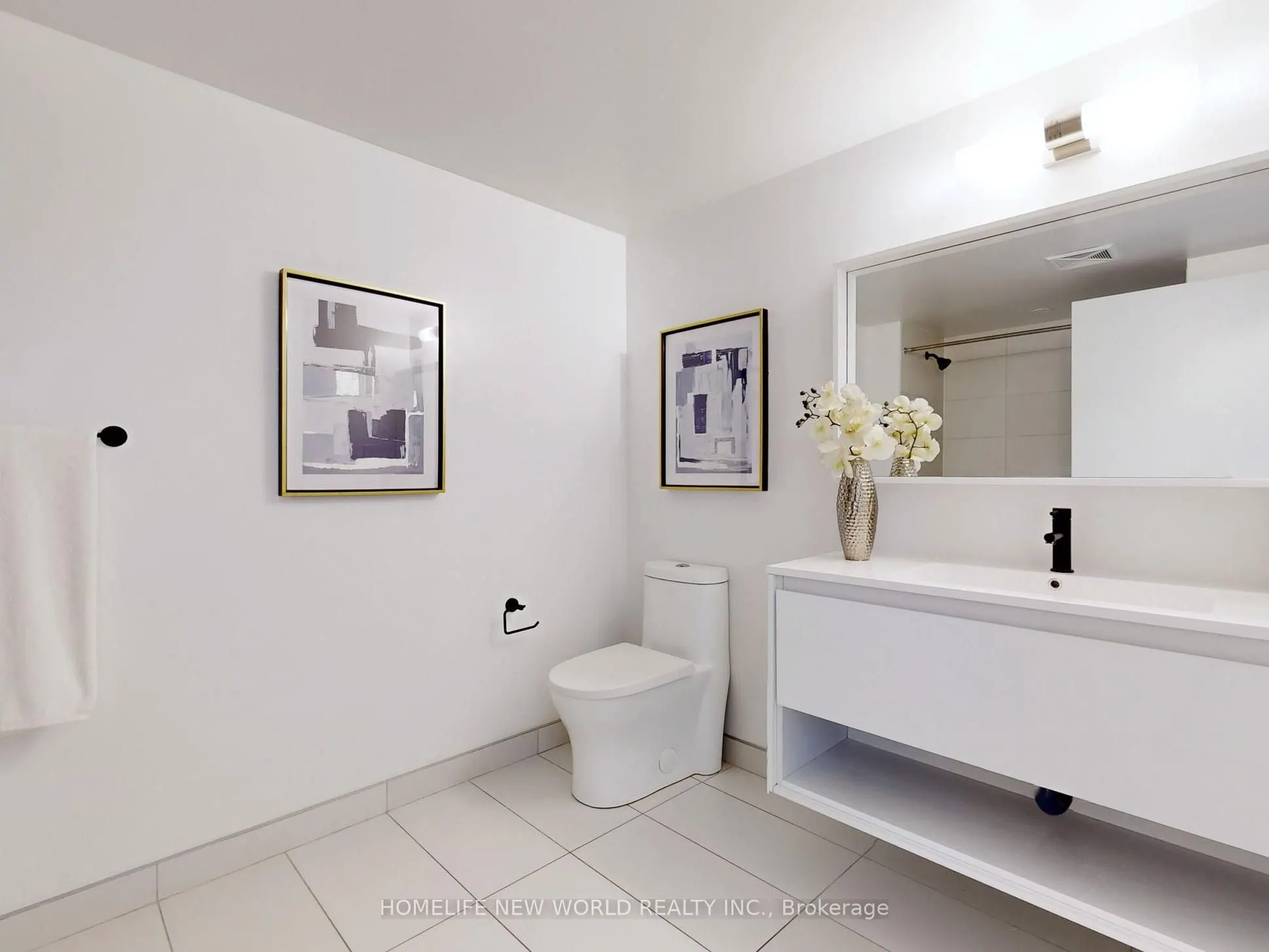 2 Augusta Avenue, #LPH03