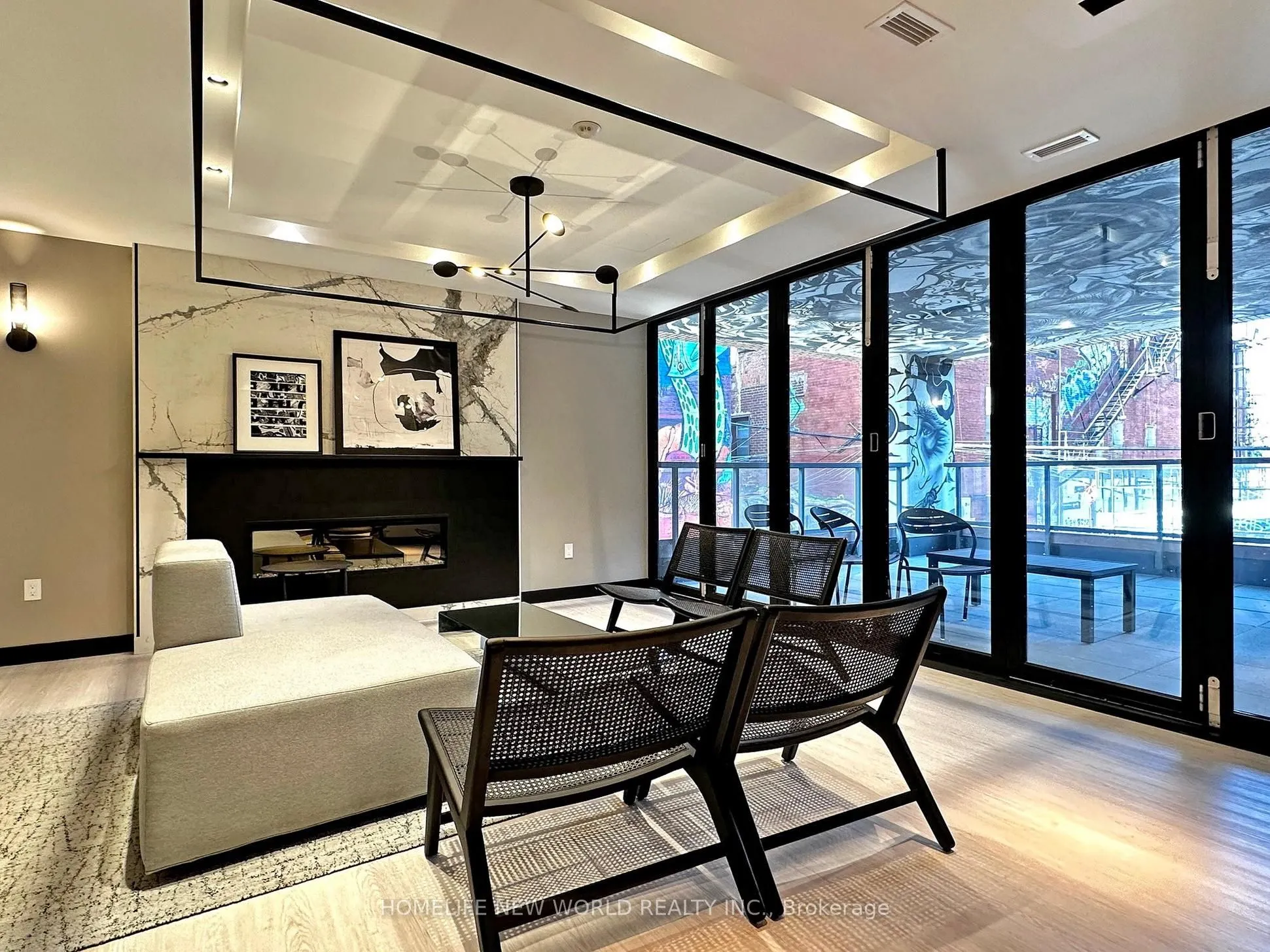 2 Augusta Avenue, #LPH03