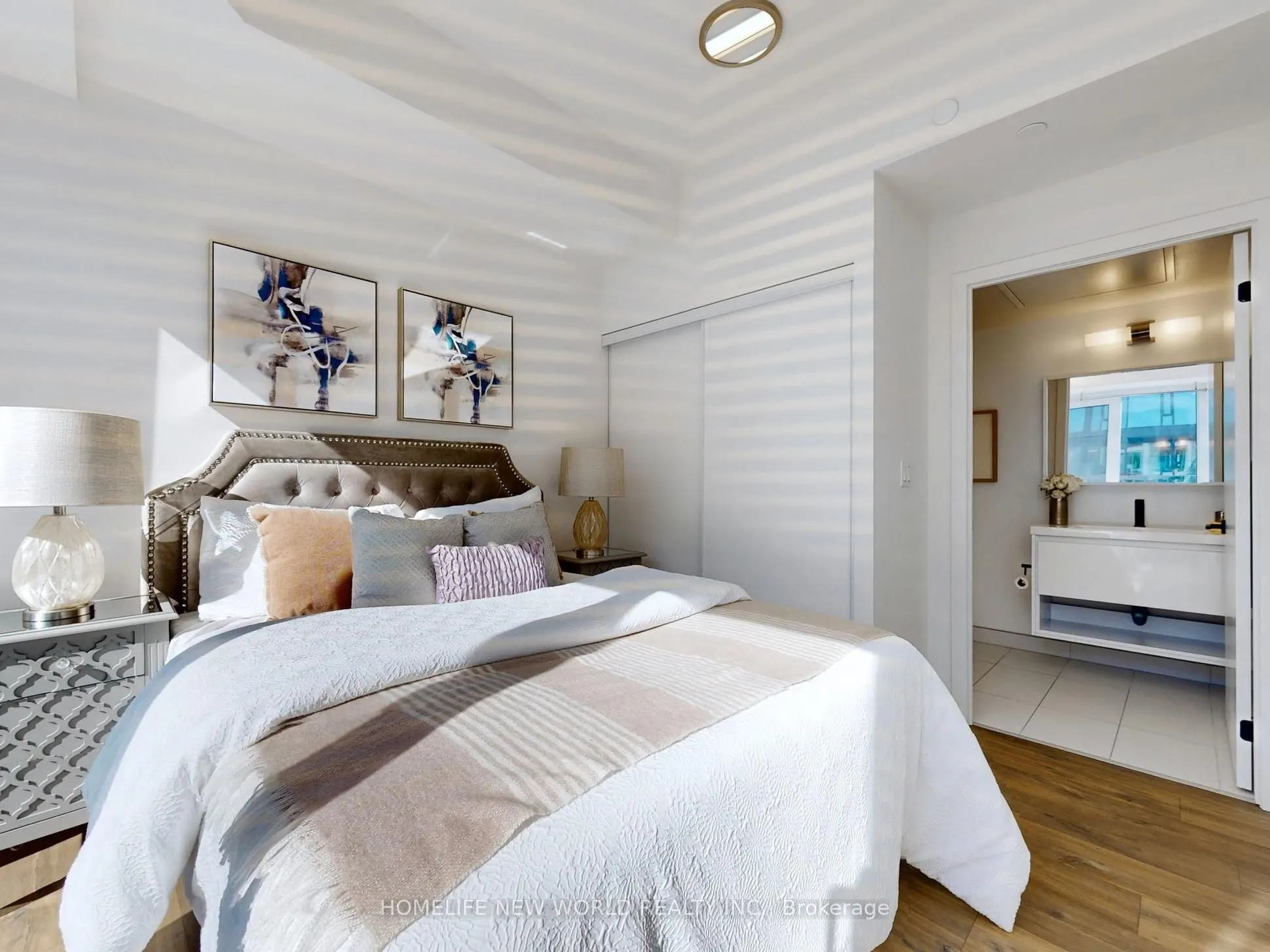 2 Augusta Avenue, #LPH03