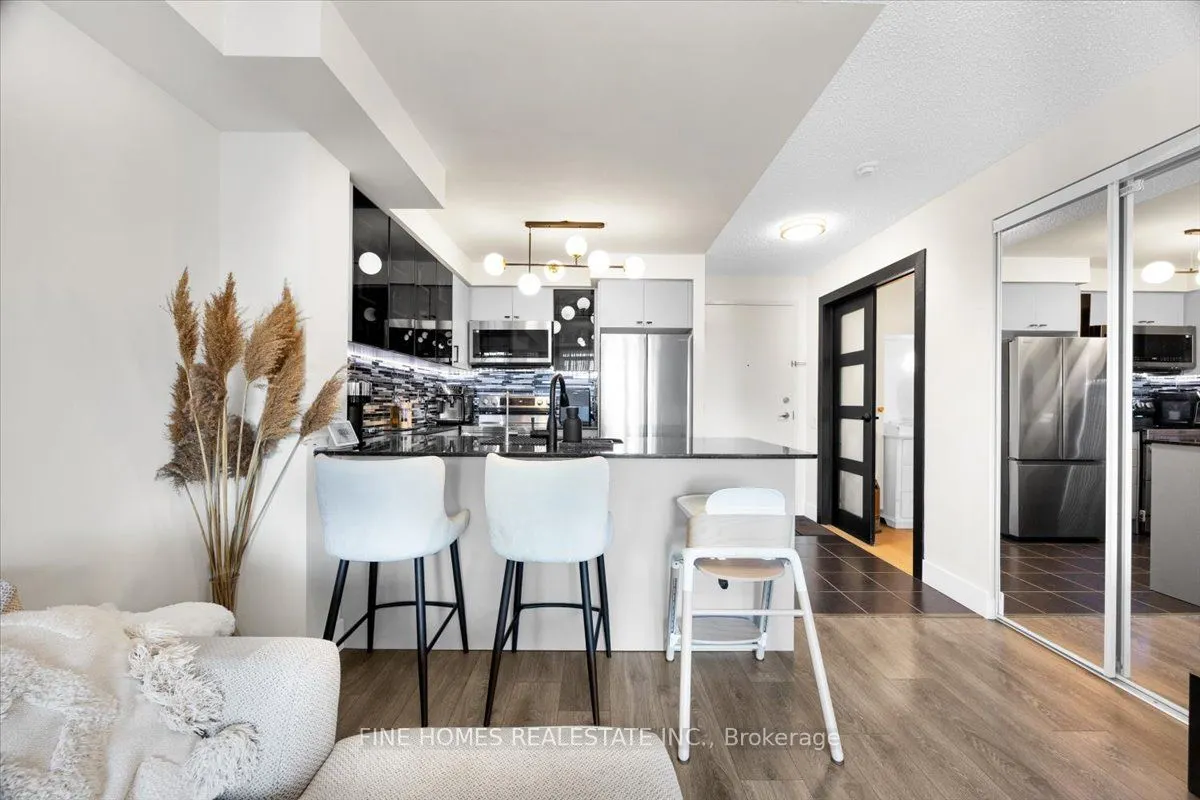 525 Wilson Avenue, #505