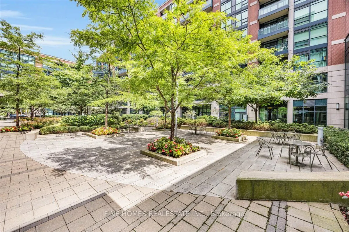 525 Wilson Avenue, #505