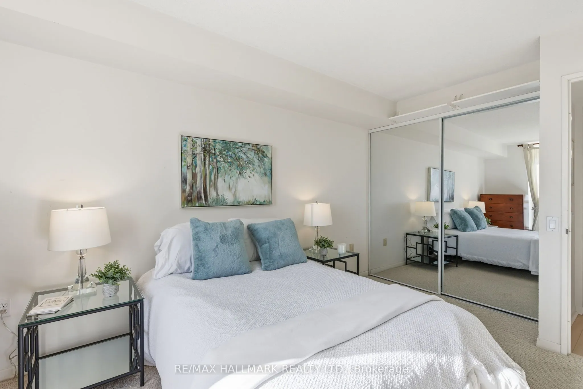 21 Overlea Boulevard, #1801