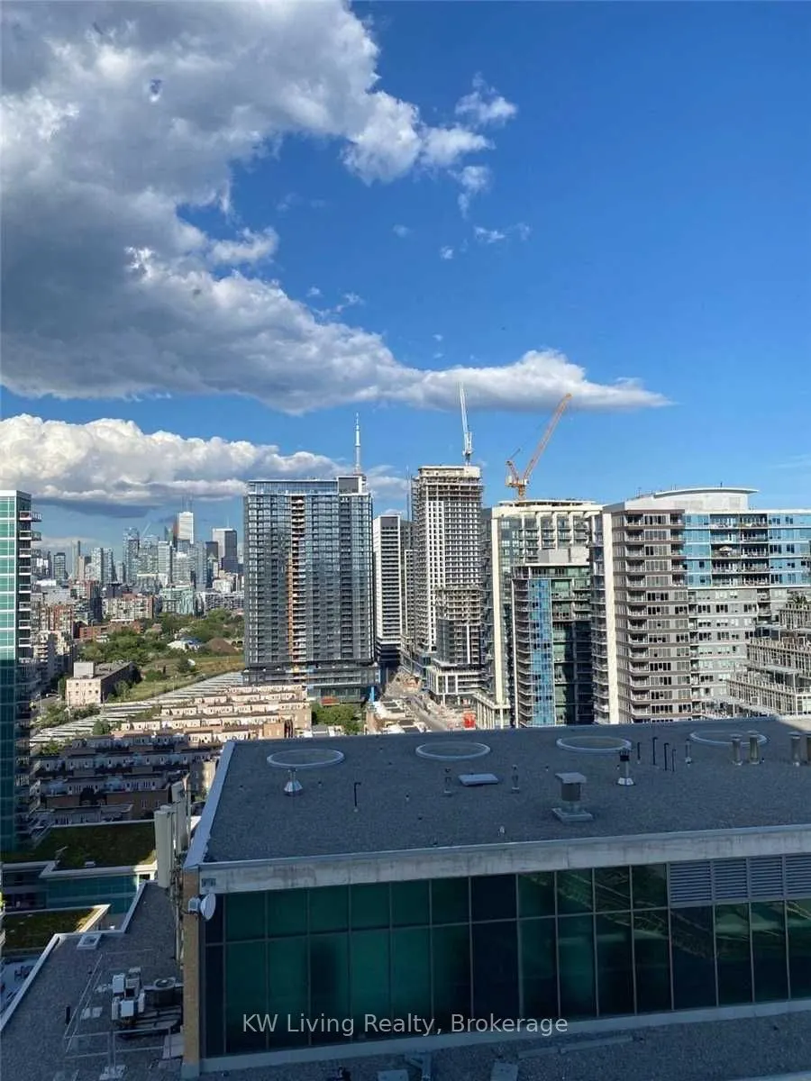 150 East Liberty Street, #2004