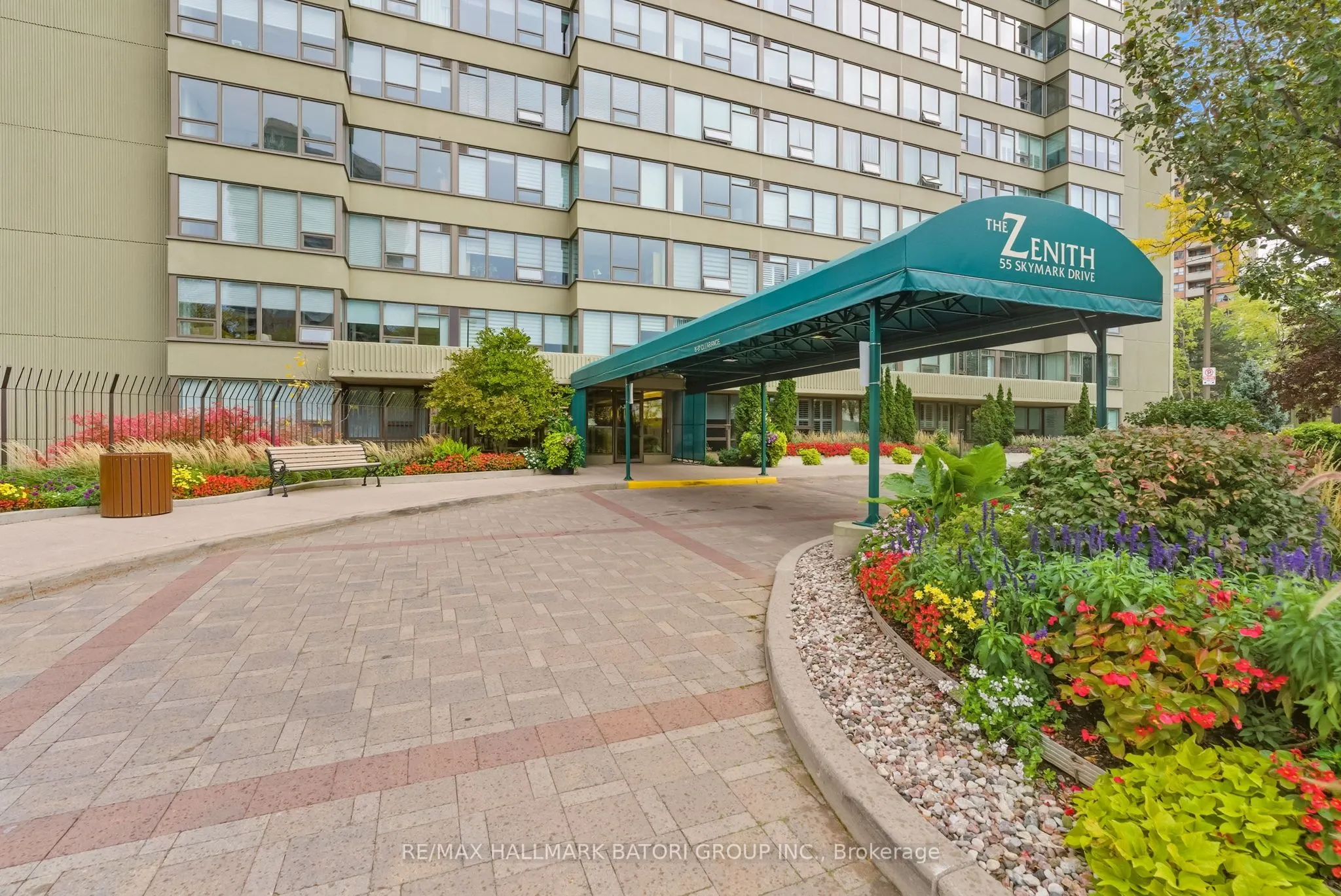 55 Skymark Drive, #1901