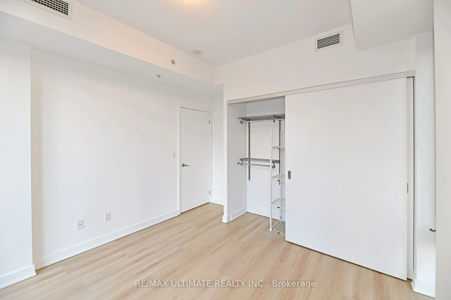 32 Camden Street, ## 405