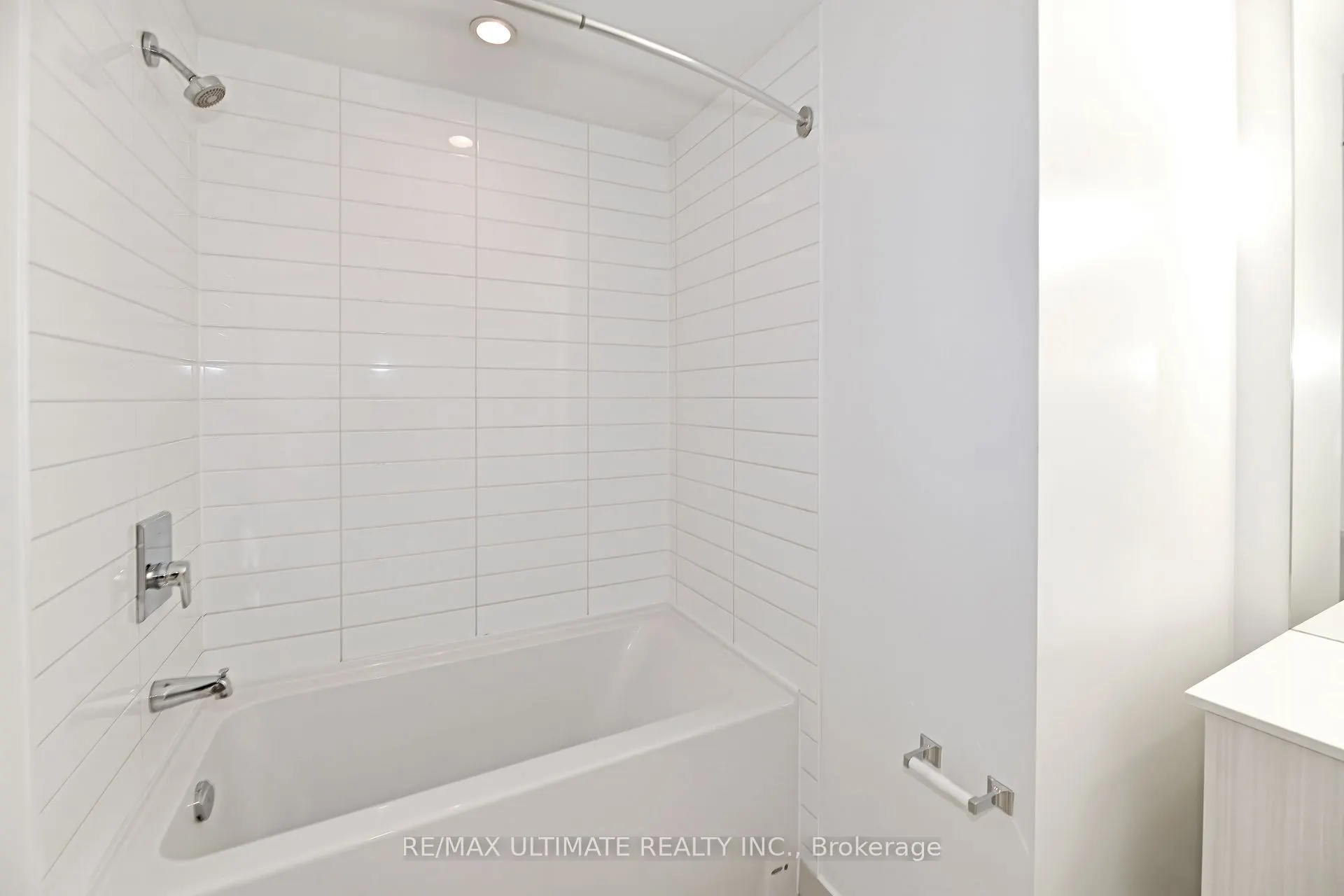 32 Camden Street, ## 405