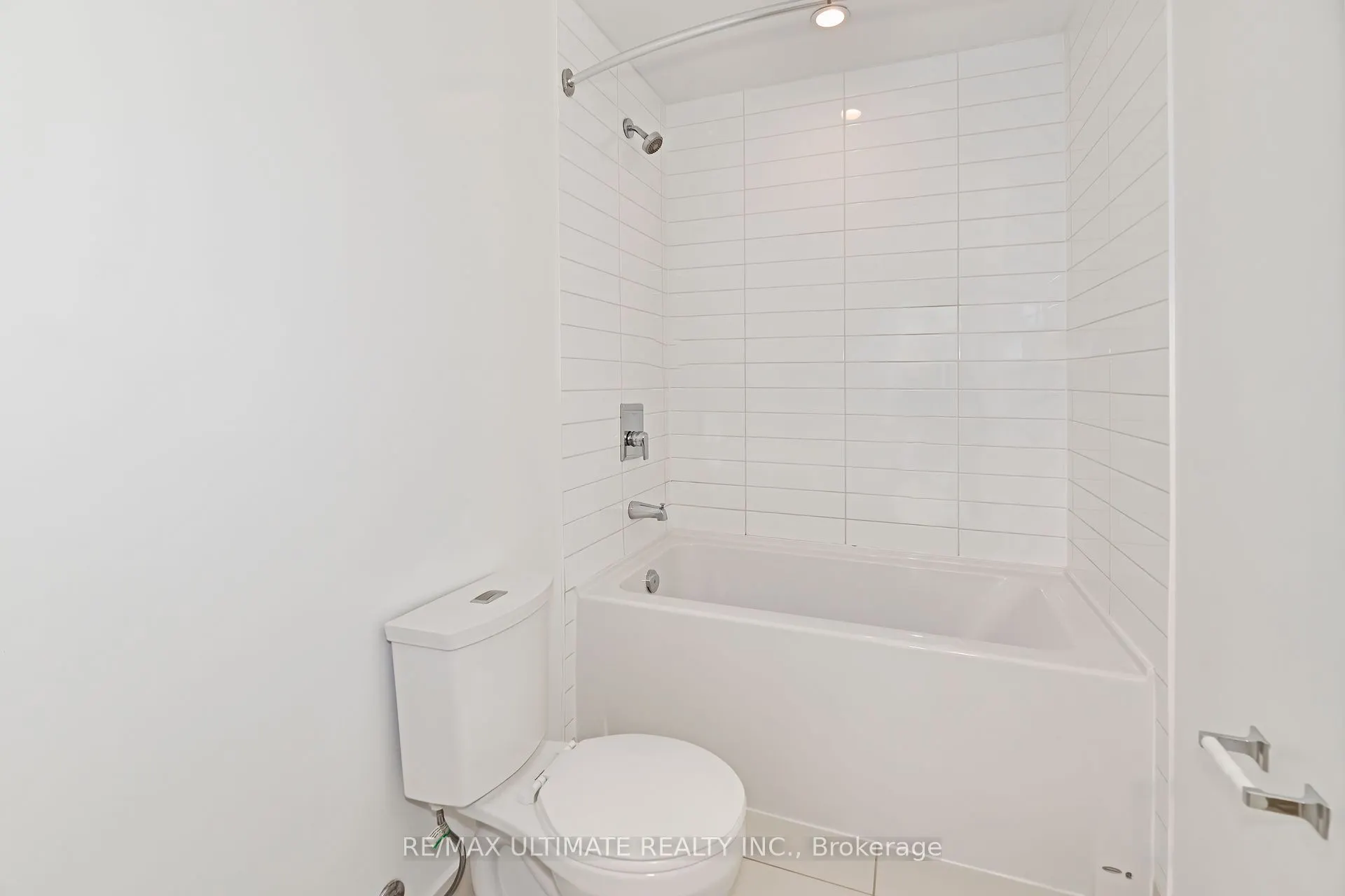 32 Camden Street, ## 405